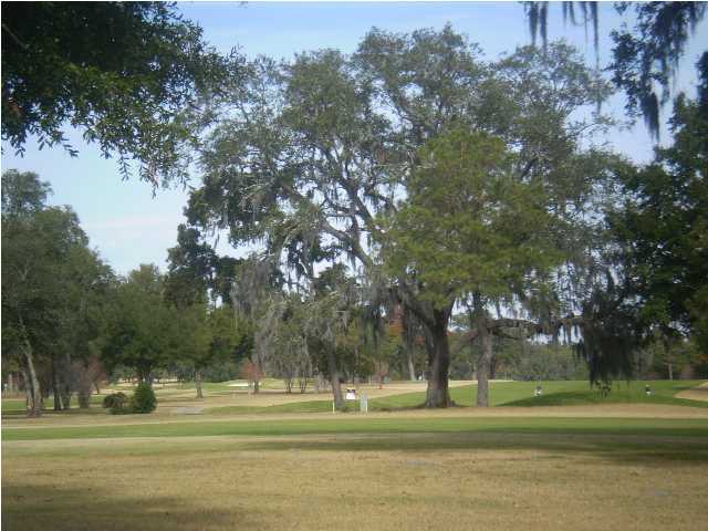 COUNTRY CLUB CONDO - Residential Lease