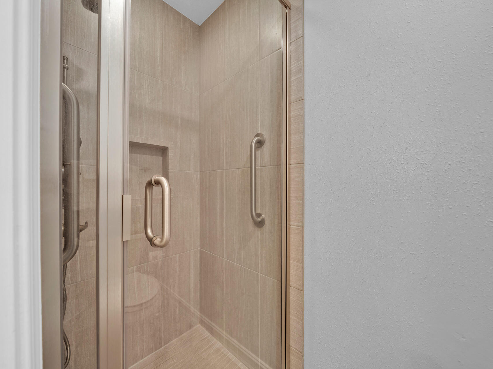 Seascape Unit 24D Garden Villa Phase II Seascape Condo - Residential