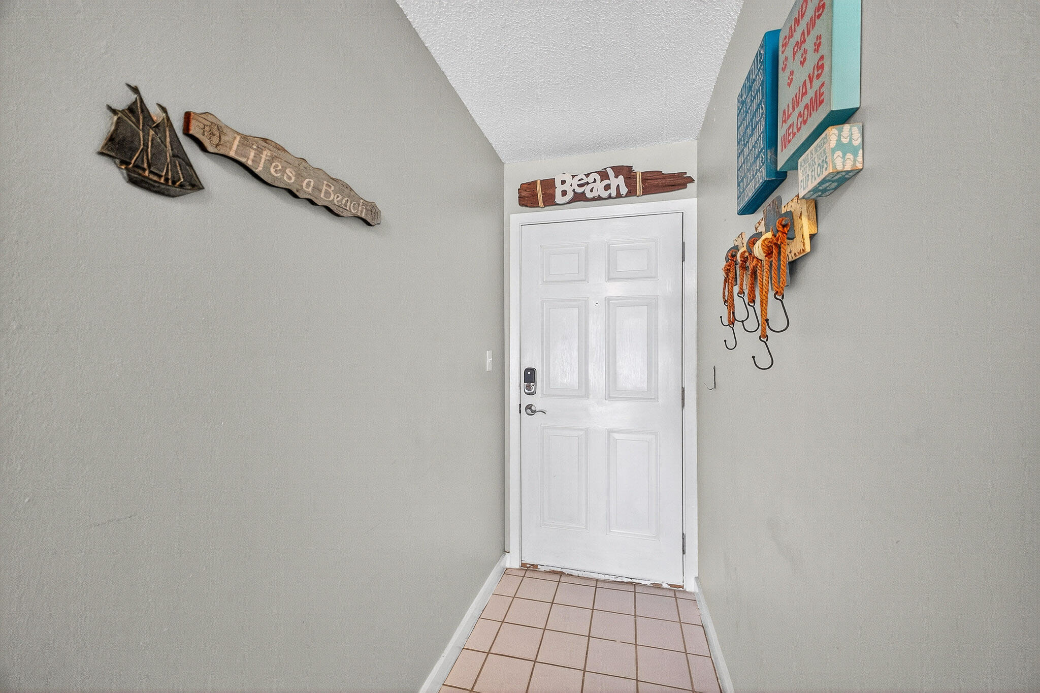ISLAND HOME CONDO - Residential