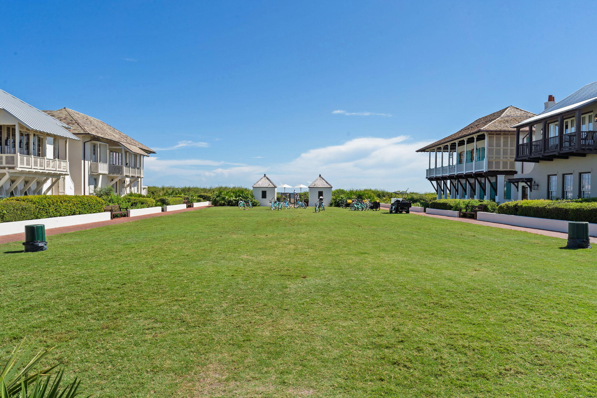 ROSEMARY BEACH, THE SAVANNAH - Residential