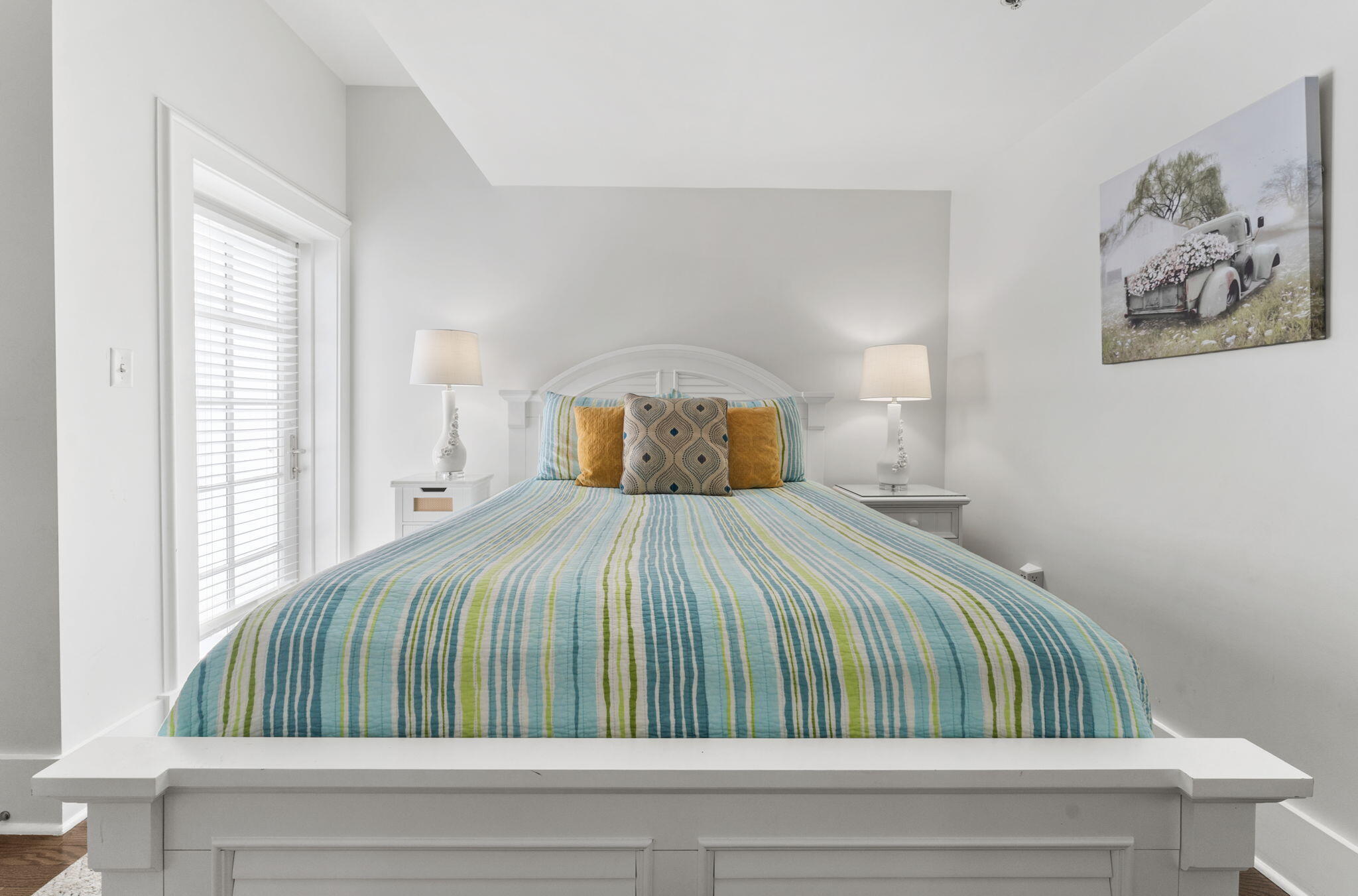 ROSEMARY BEACH, THE SAVANNAH - Residential