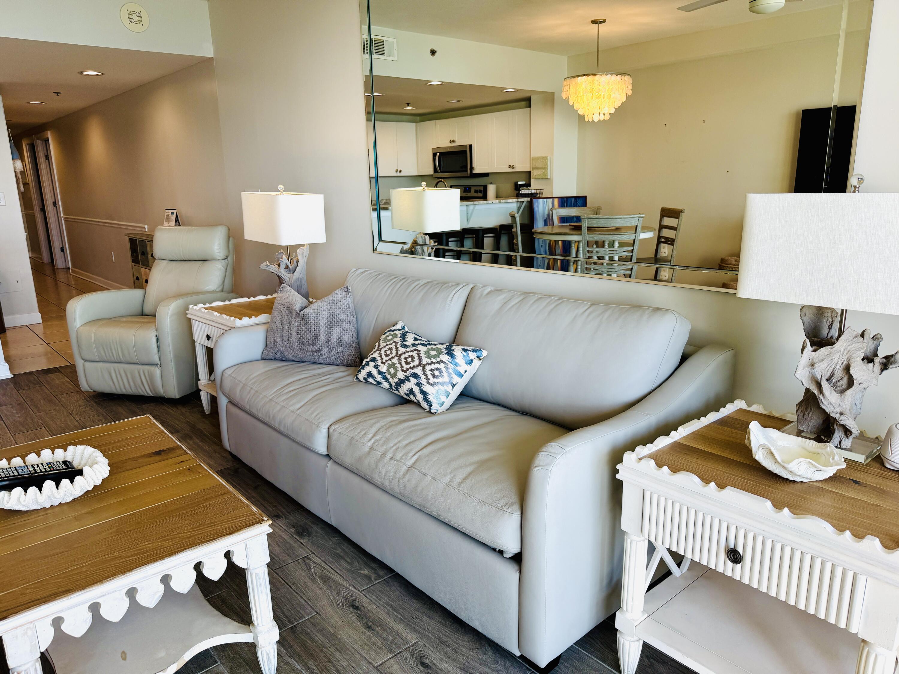 STERLING SHORES - Residential