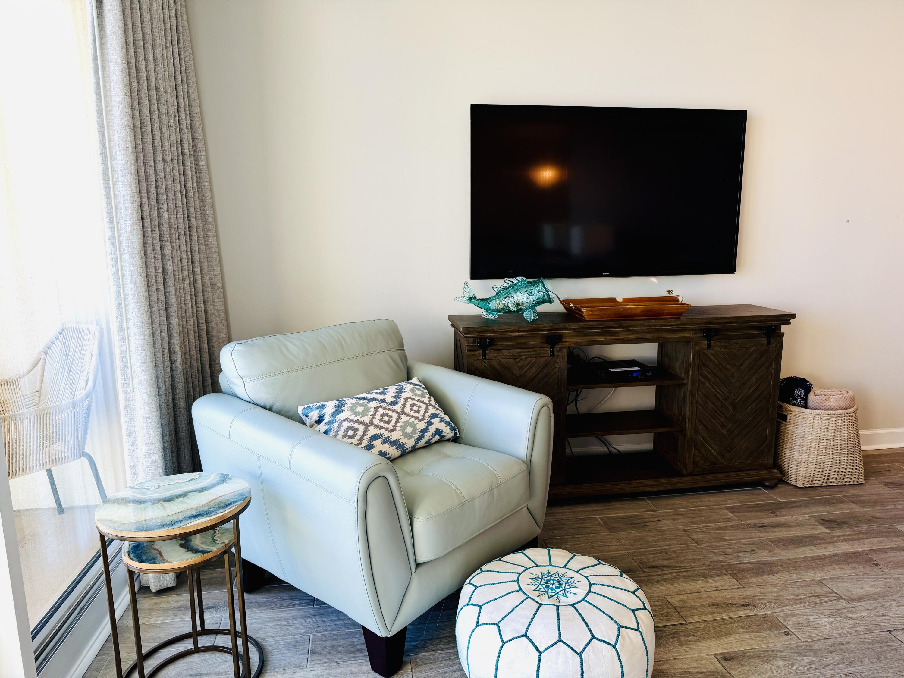 STERLING SHORES - Residential