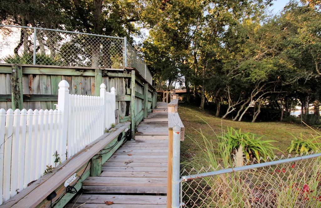 VALPARAISO SHORES - Residential