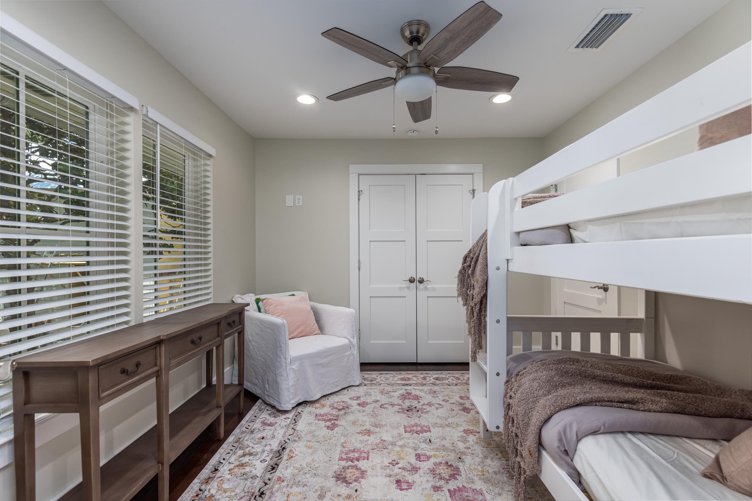 Seagrove Shores 4th Addition - Residential