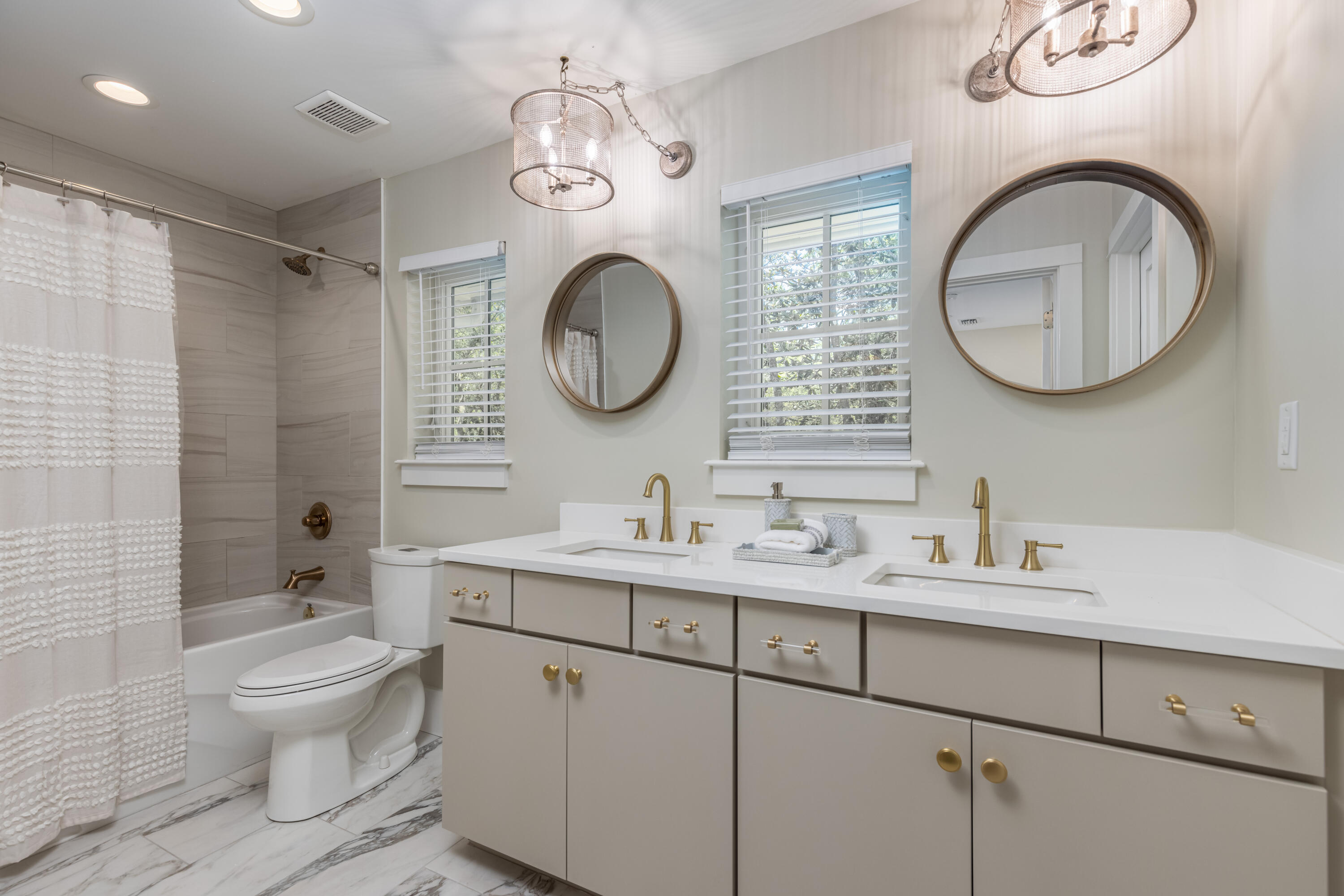 Seagrove Shores 4th Addition - Residential