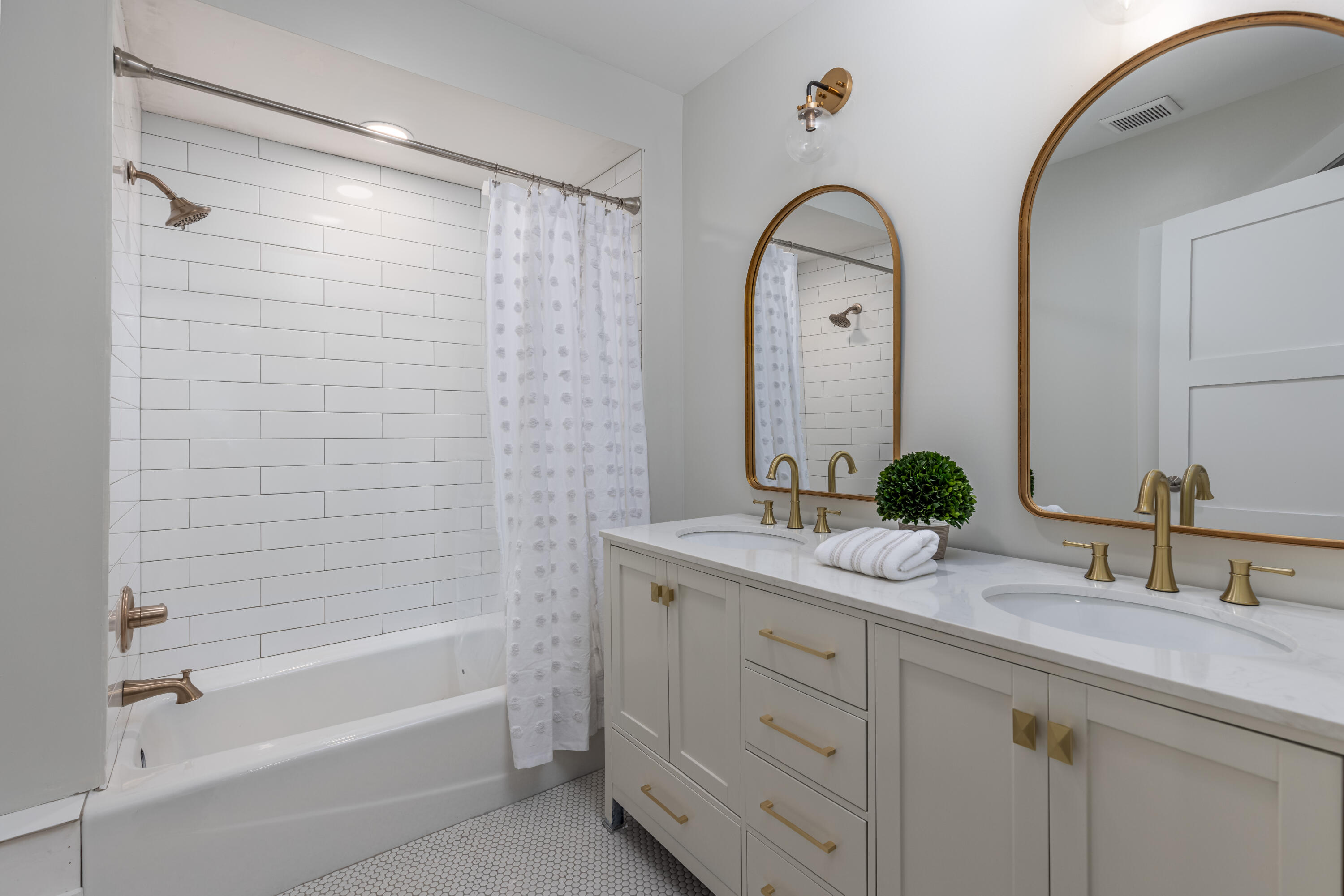 Seagrove Shores 4th Addition - Residential