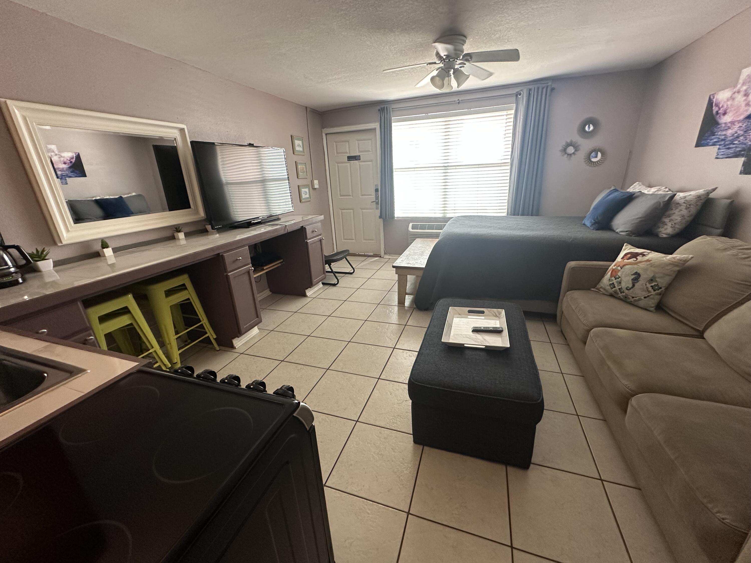 TROPICAL ISLE CONDO - Residential