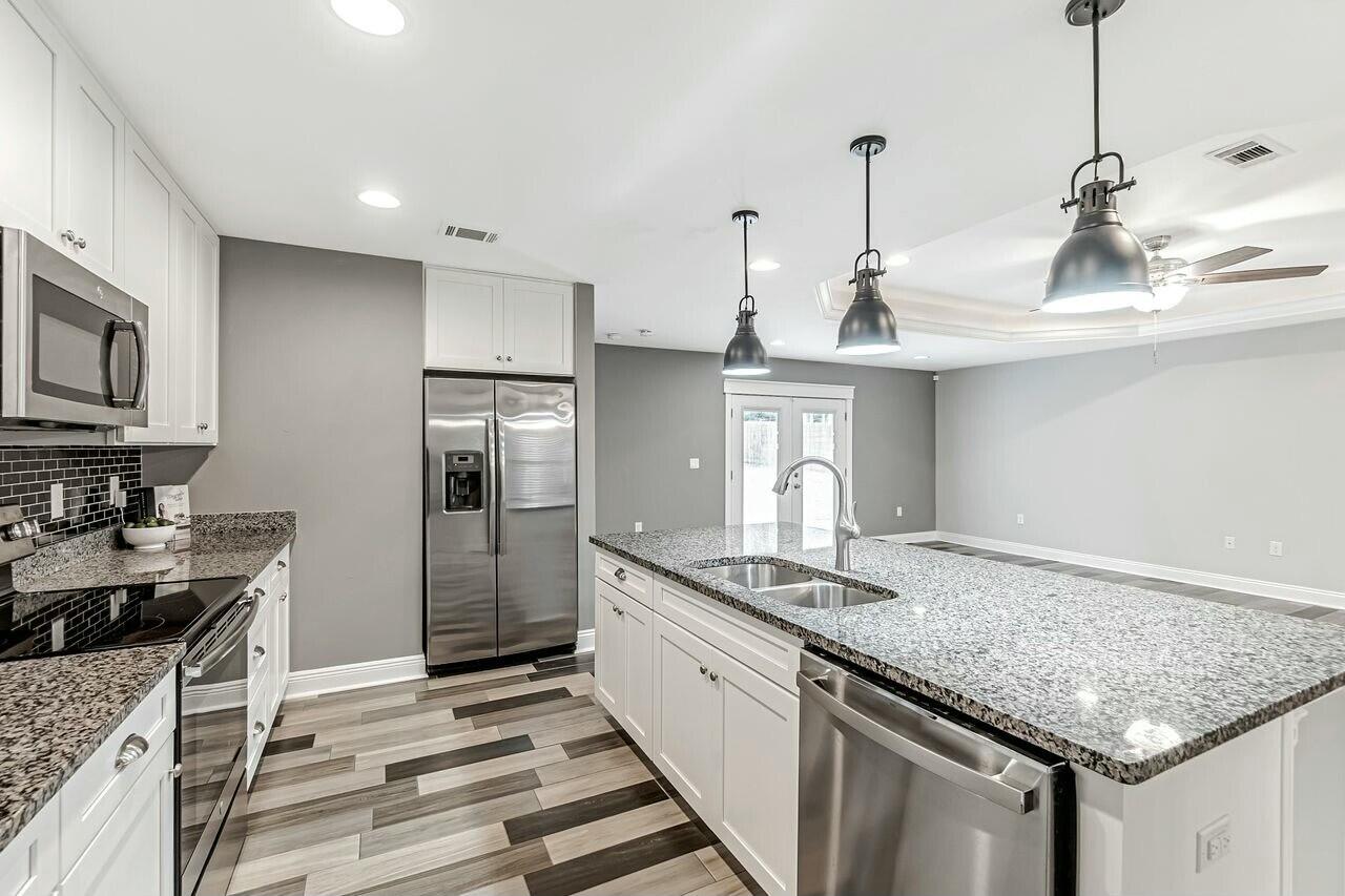 KITTRELL ESTATES - Residential