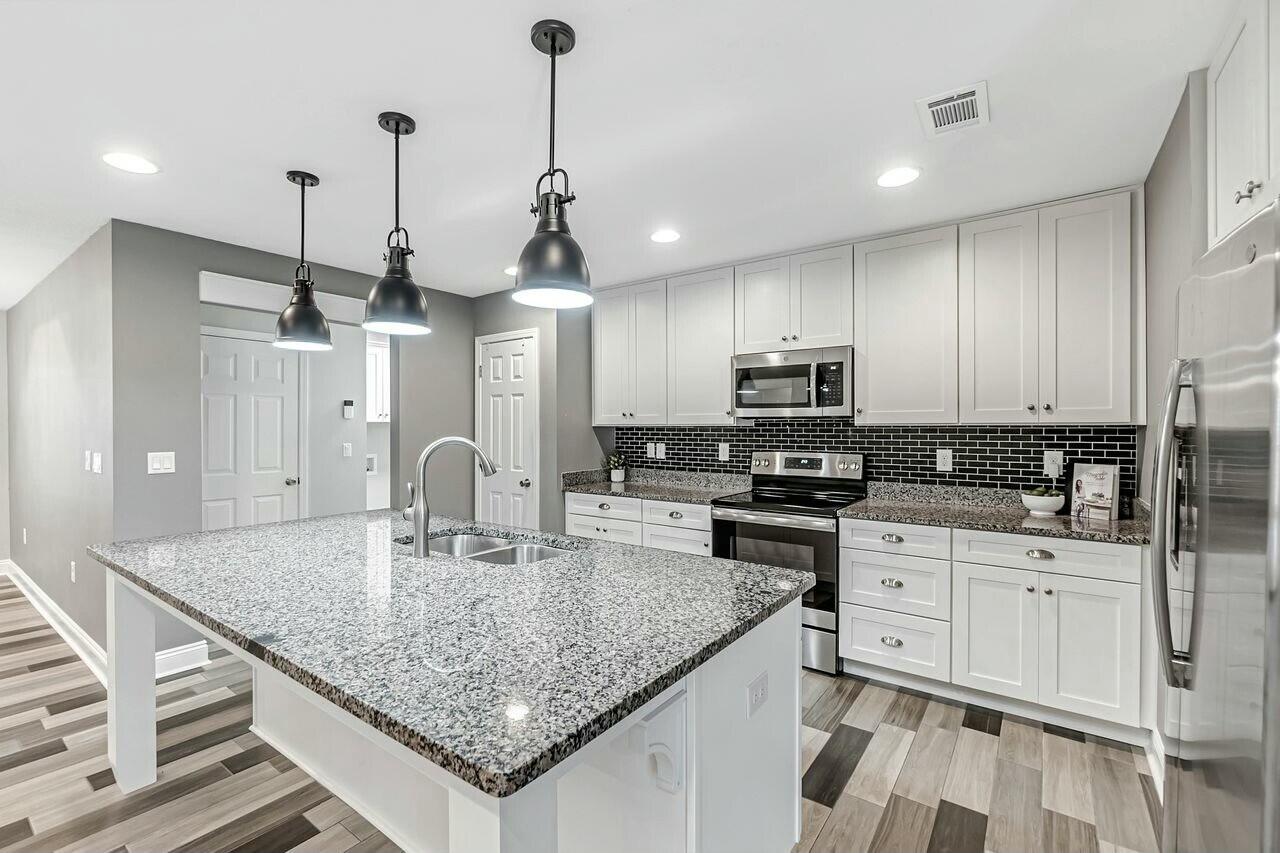 KITTRELL ESTATES - Residential