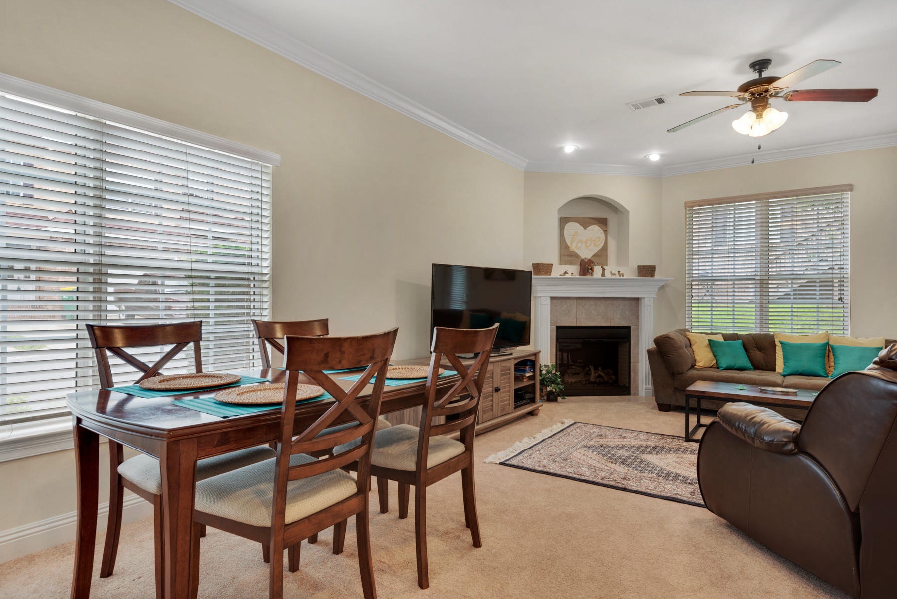 WALTON OAKS - Residential