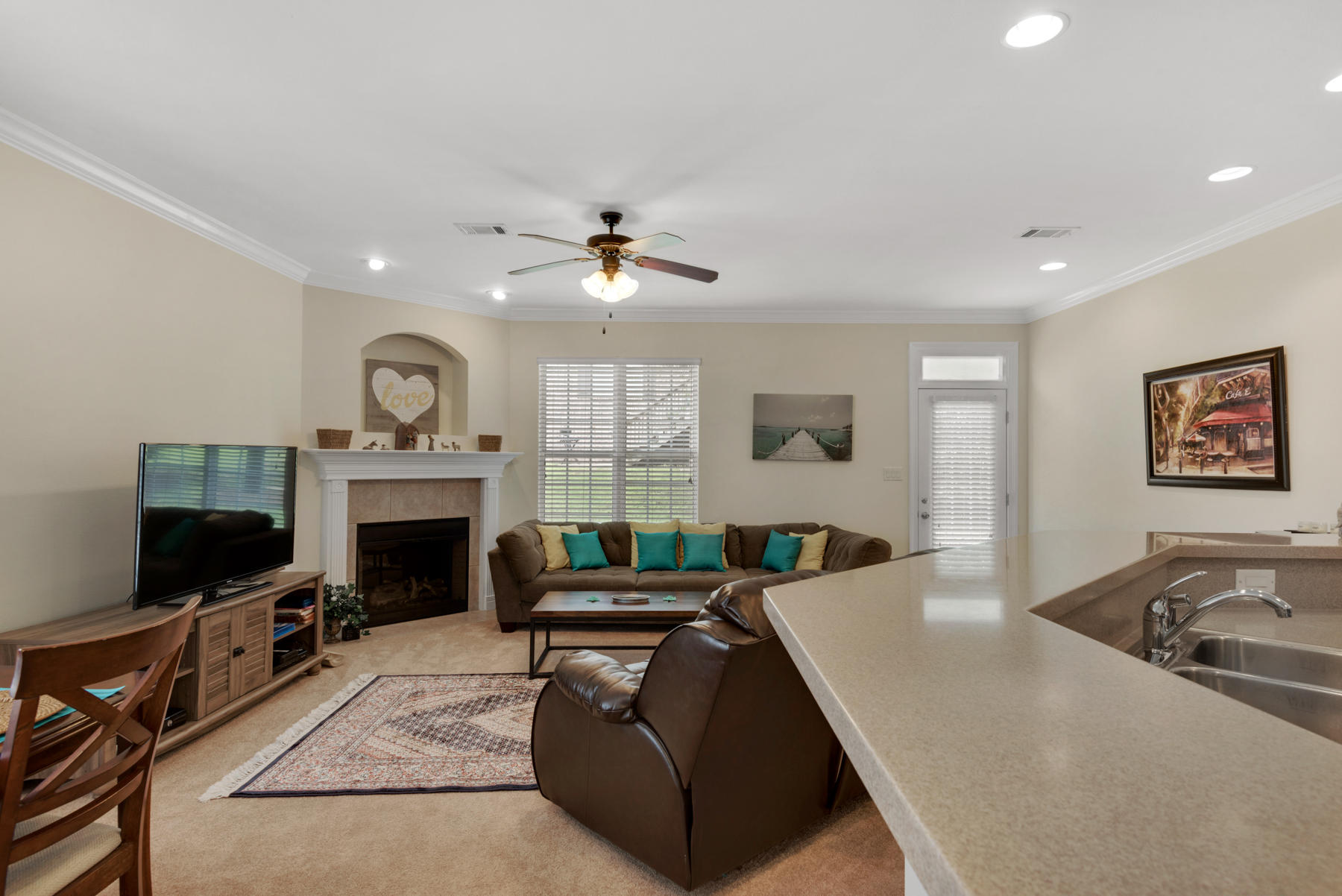 WALTON OAKS - Residential