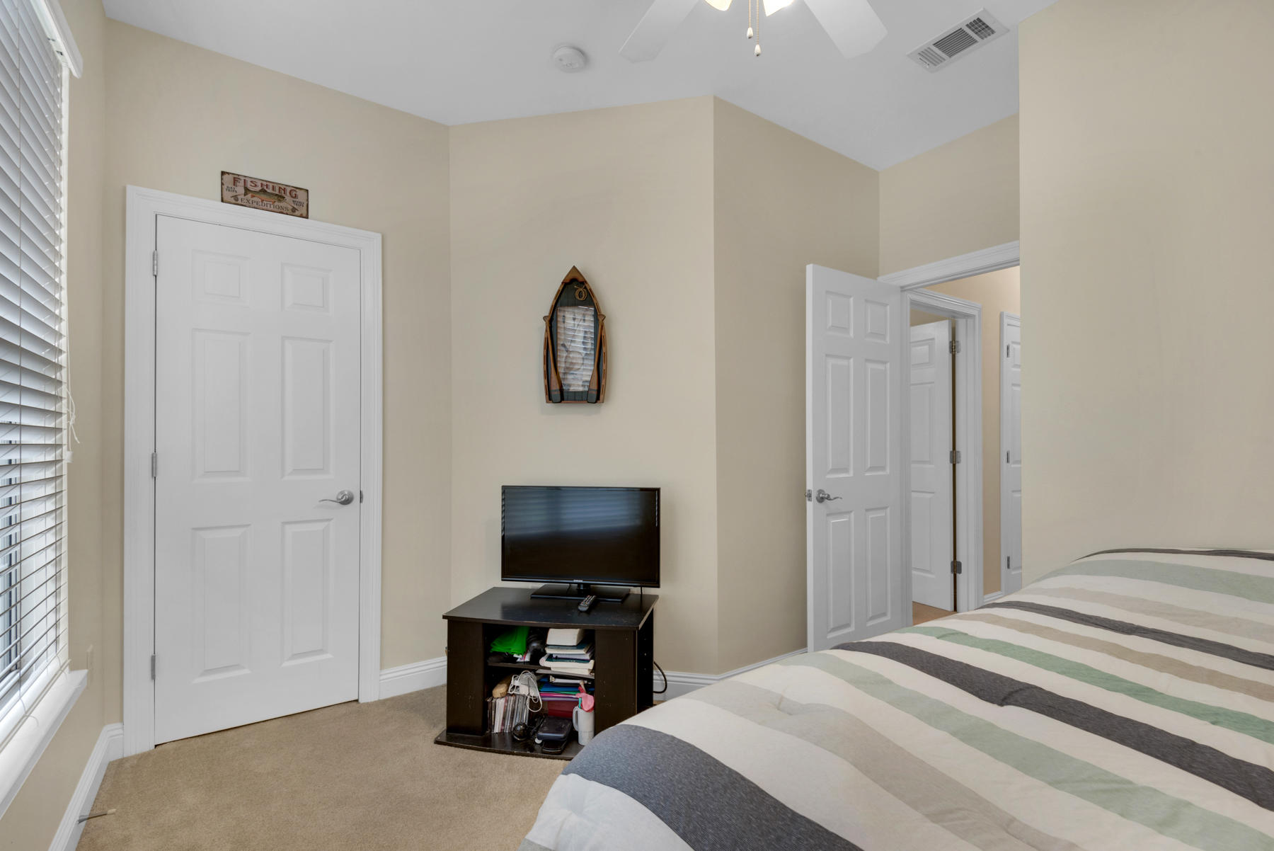 WALTON OAKS - Residential