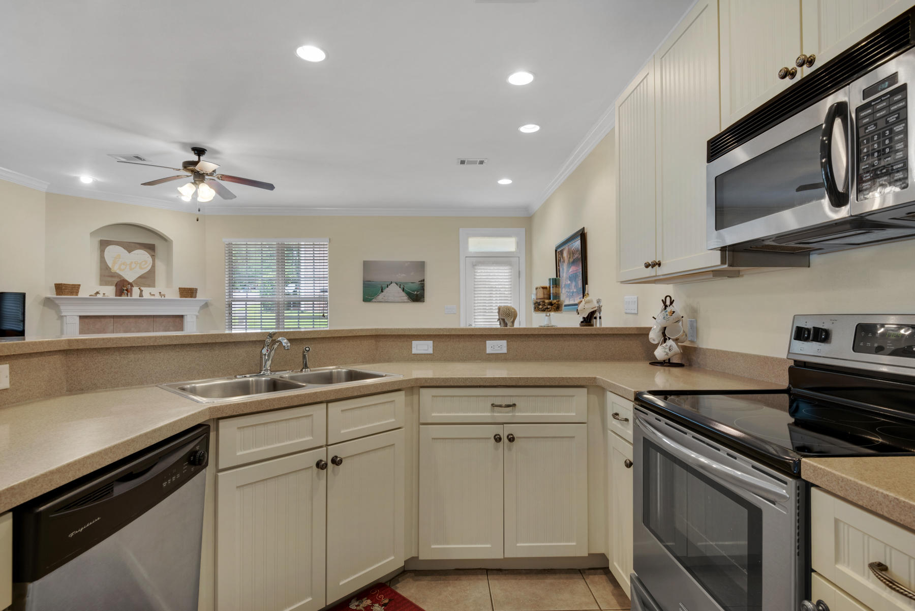 WALTON OAKS - Residential