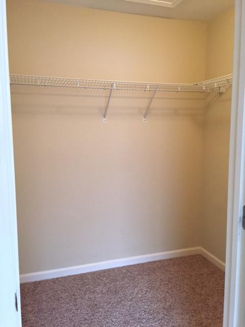 ARBOR LAKE PHASE 1 - Residential Lease