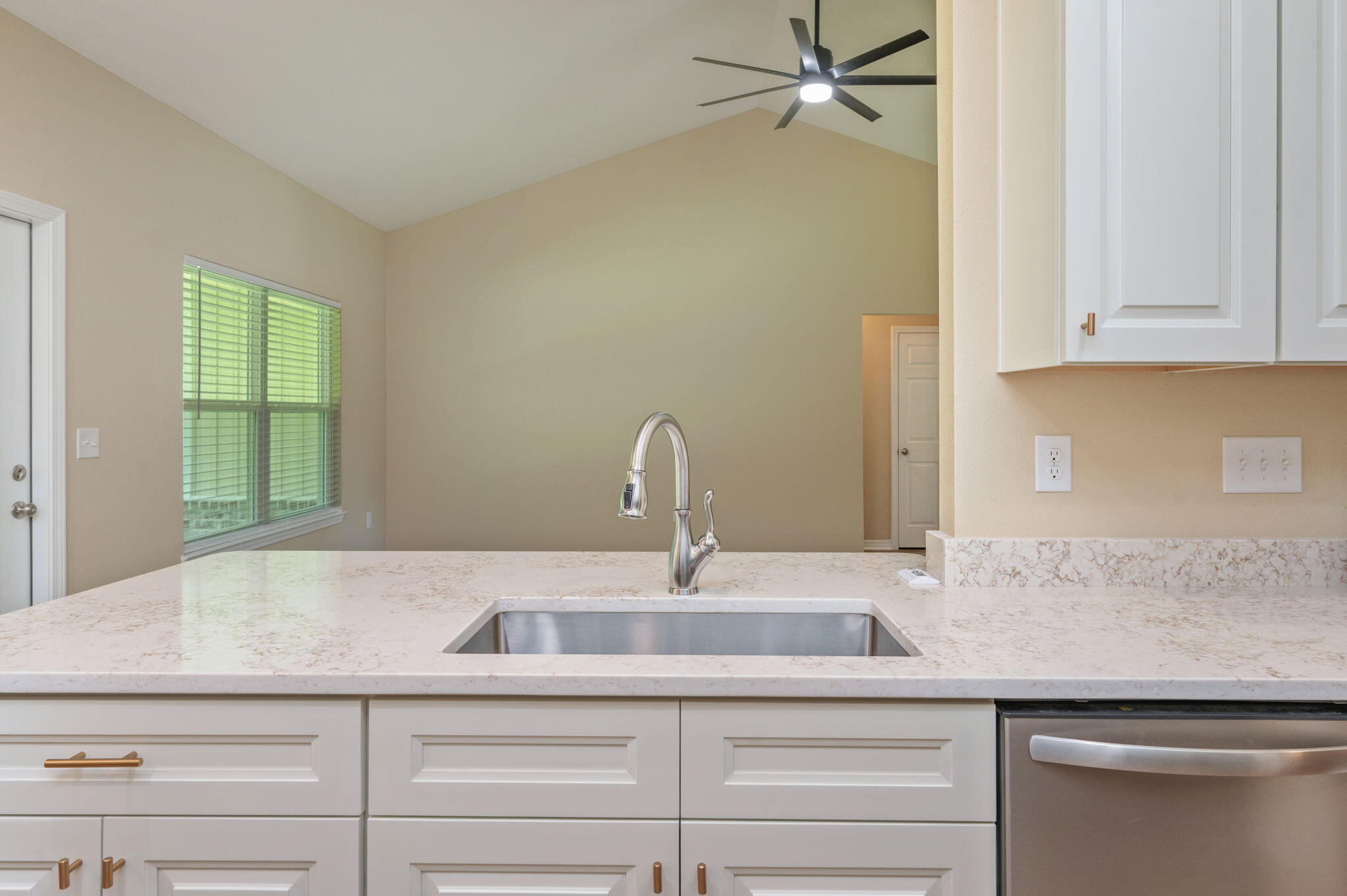 ADAMS POWELL - Residential