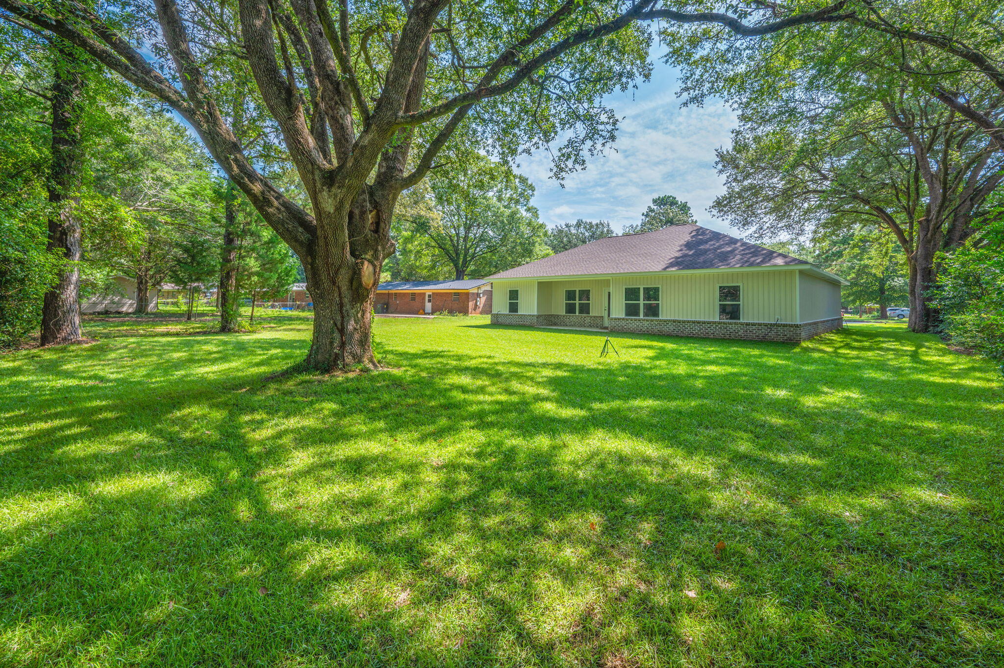 ADAMS POWELL - Residential