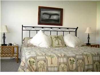 EL MATADOR CONDO - Residential