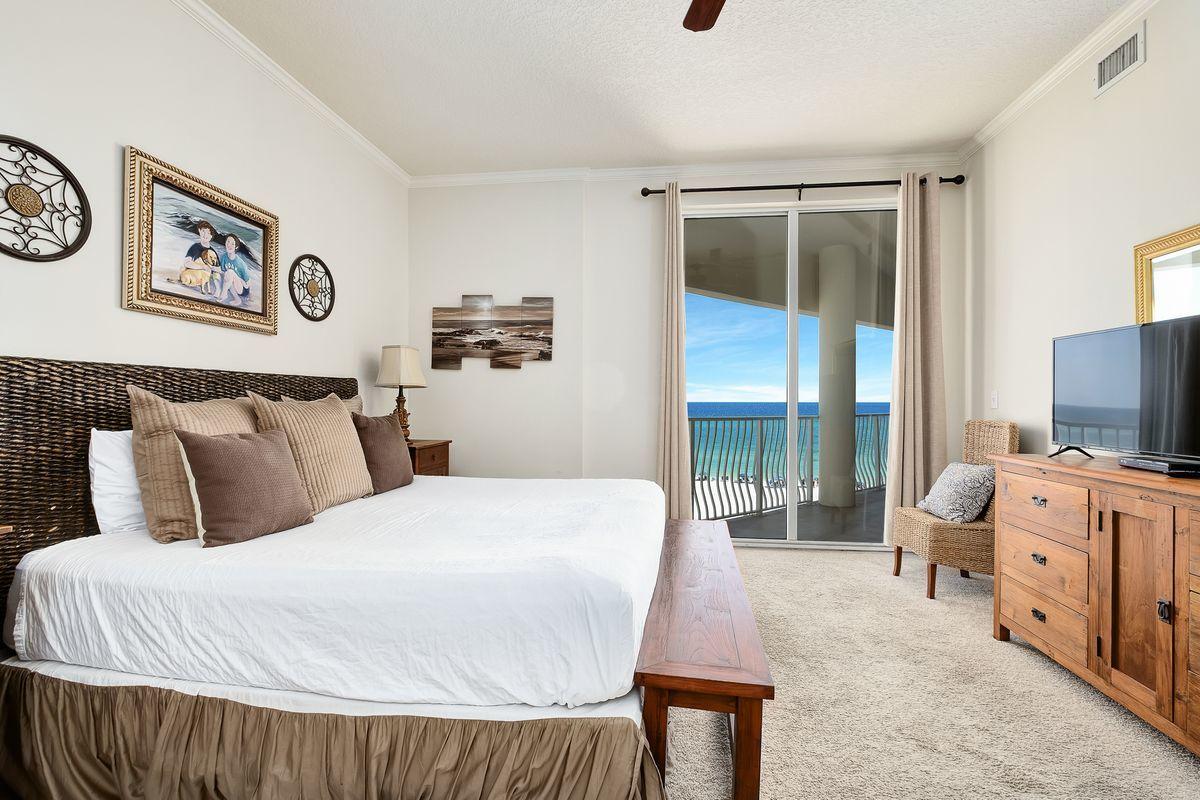 DUNES OF SEAGROVE - Residential
