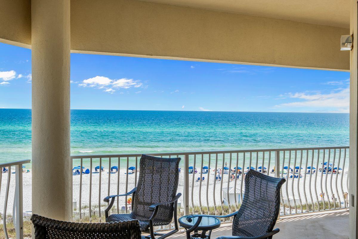 DUNES OF SEAGROVE - Residential