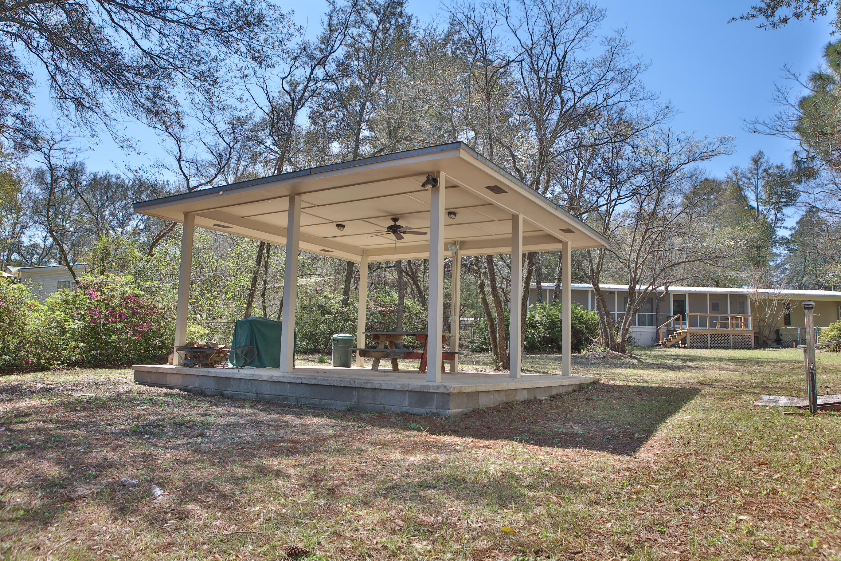 PIPERS LANDING - Residential