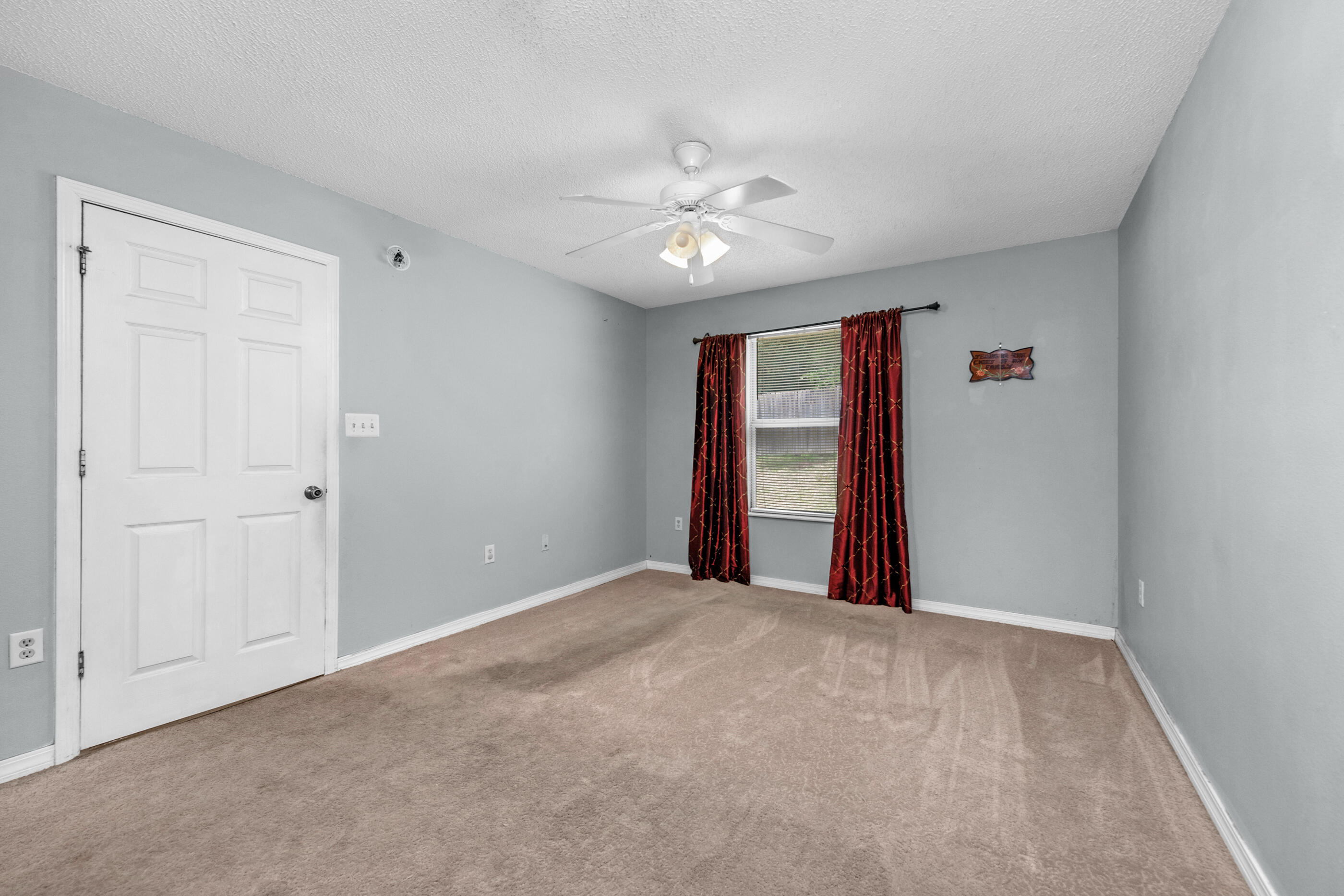 RIDGE CREST PH I - Residential
