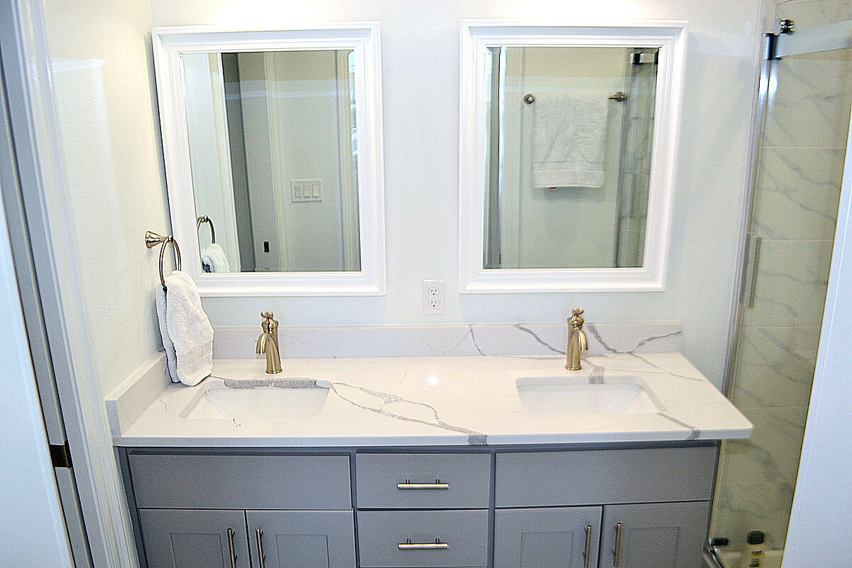 GULF PLACE RESIDENCES - Residential