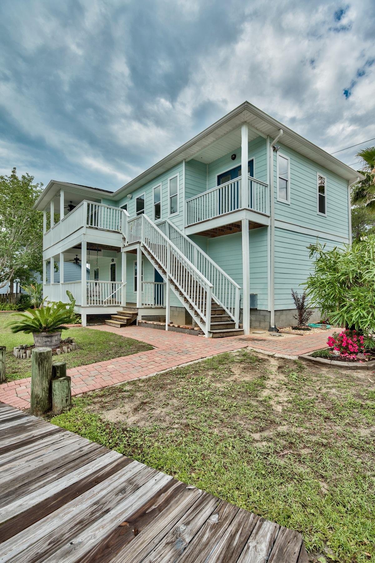 HIDDEN HARBOR UNREC - Residential