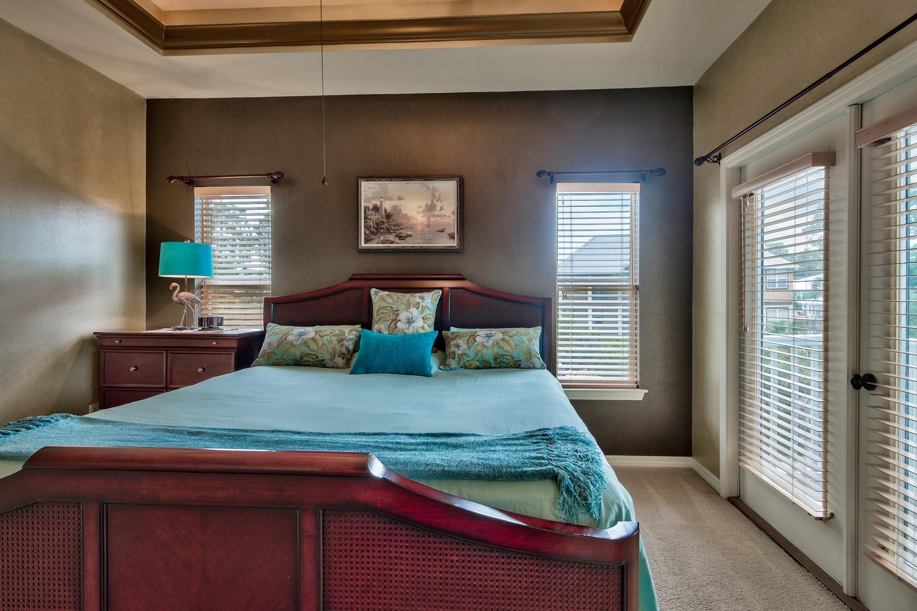 HIDDEN HARBOR UNREC - Residential