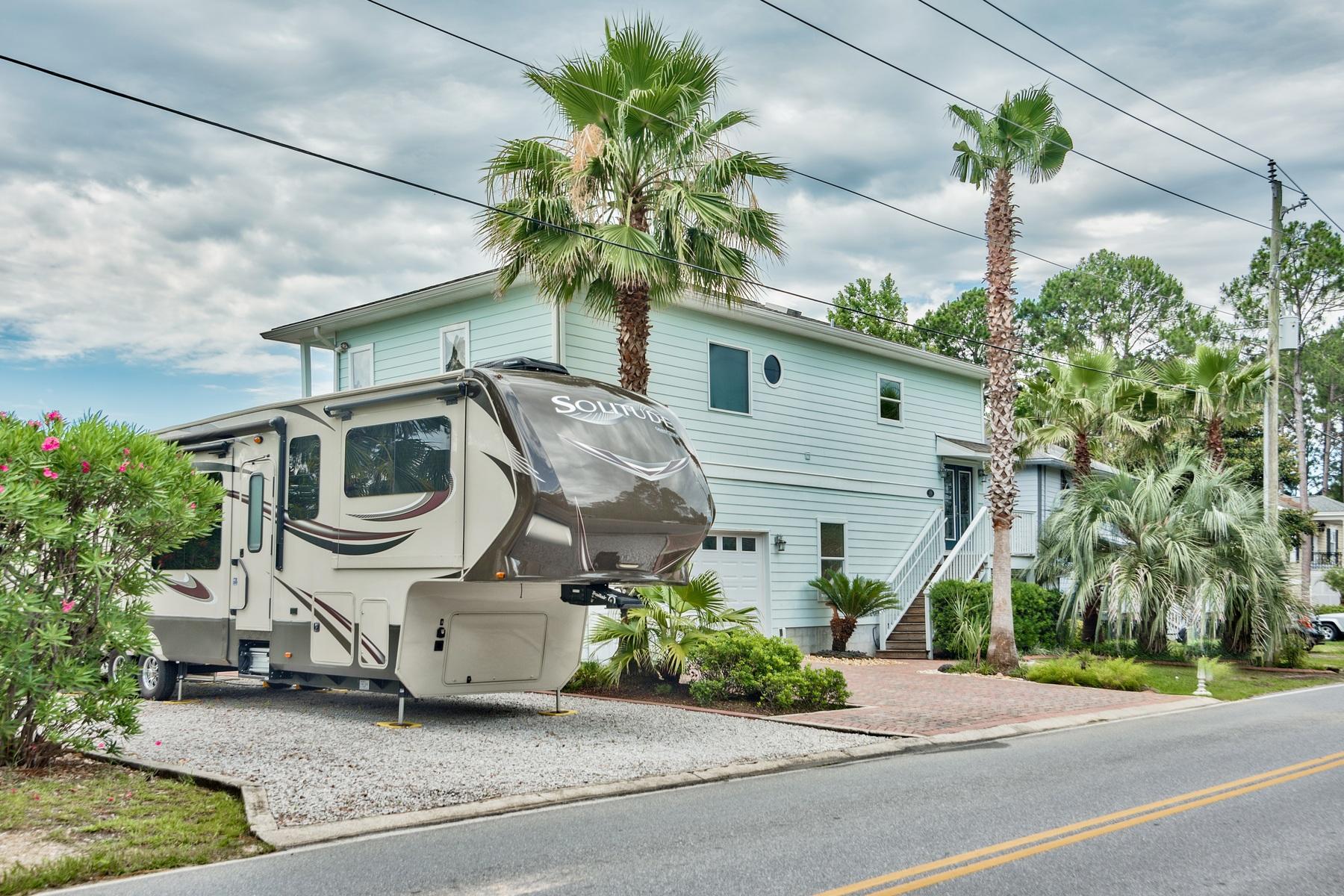 HIDDEN HARBOR UNREC - Residential