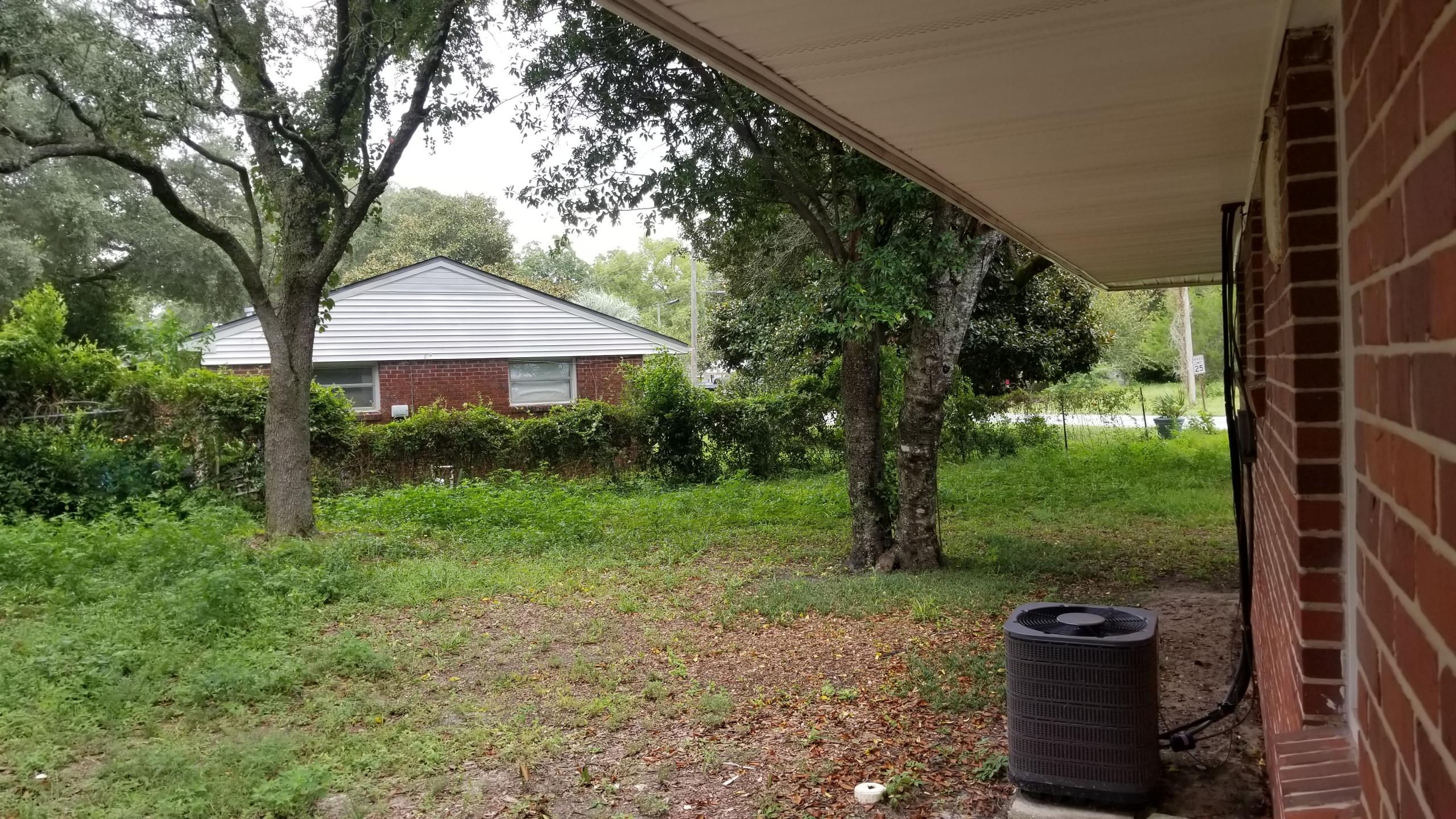 EGLIN HIGHWAY S/D - Residential