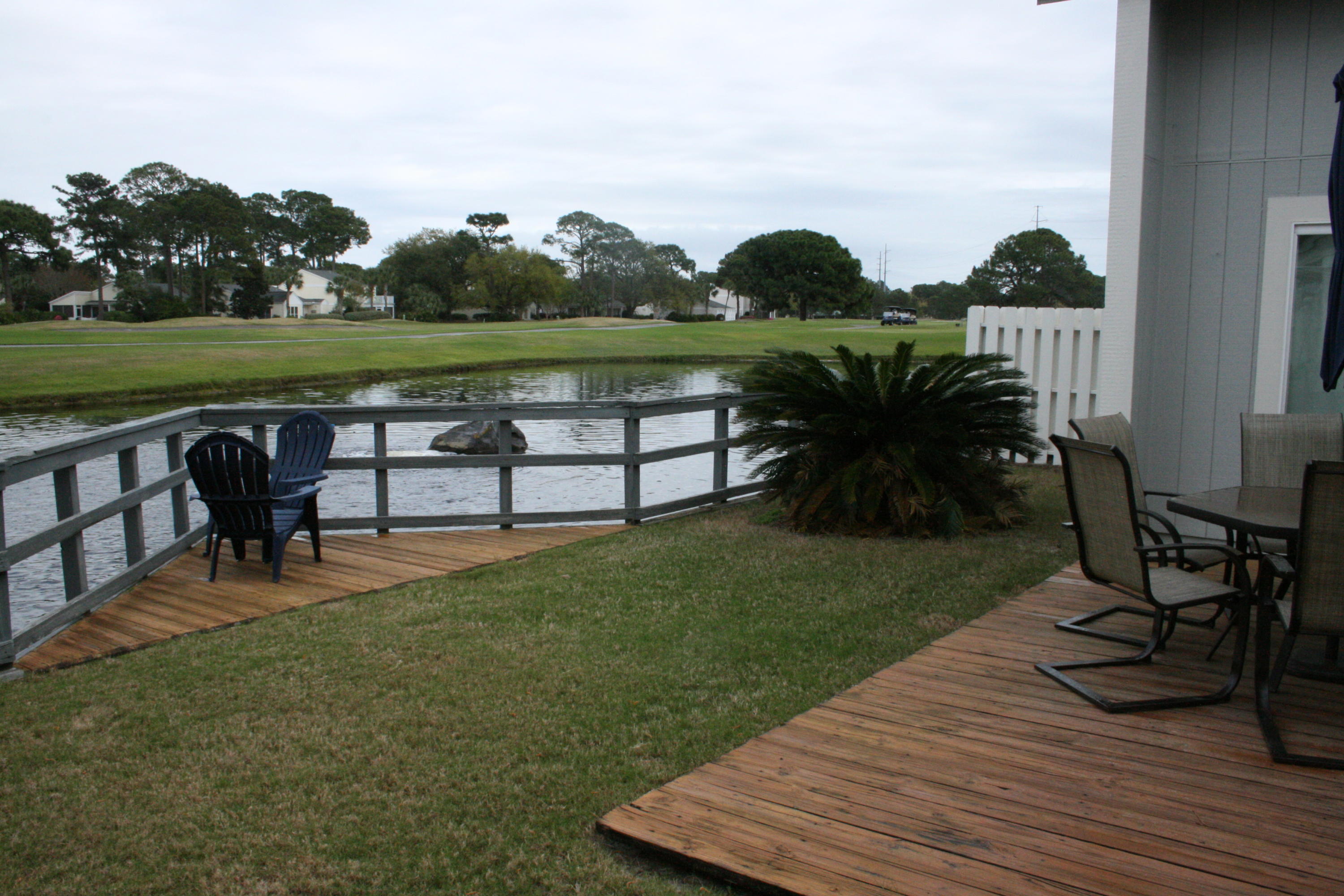 LINKSIDE VILLAGE UNIT 1 - Residential