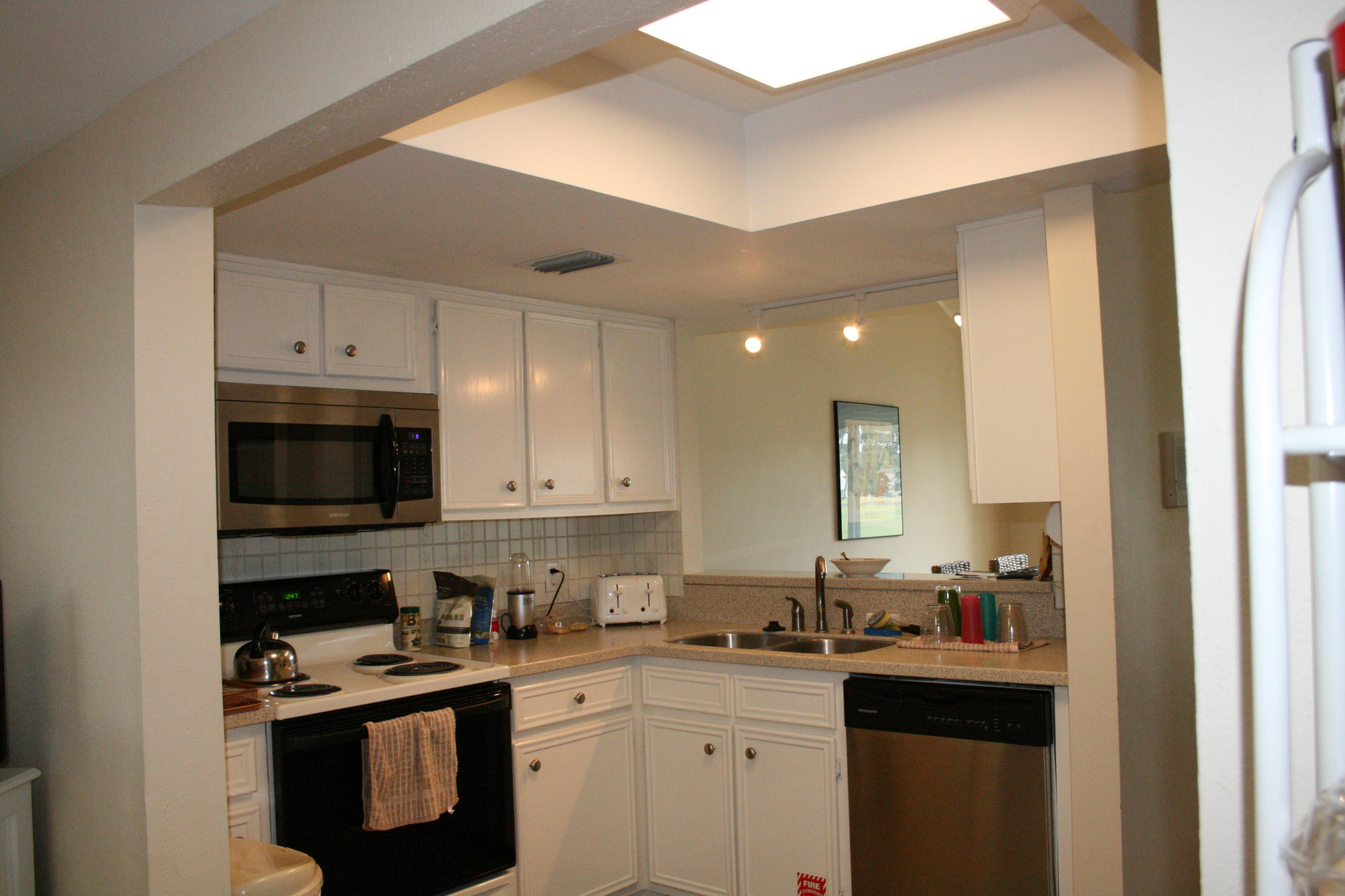 LINKSIDE VILLAGE UNIT 1 - Residential