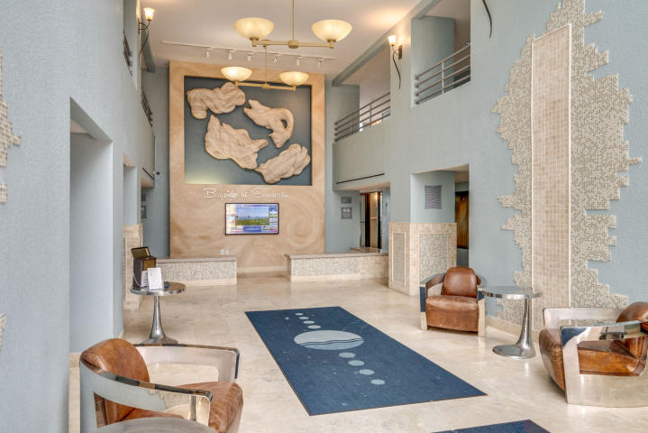 BAYSIDE CONDO SANDESTIN - Residential