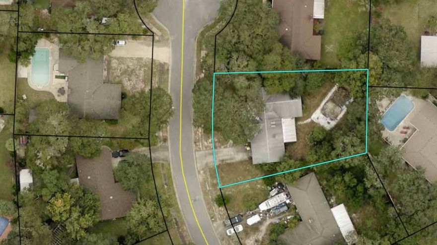 This listing is being added for comp purposes.