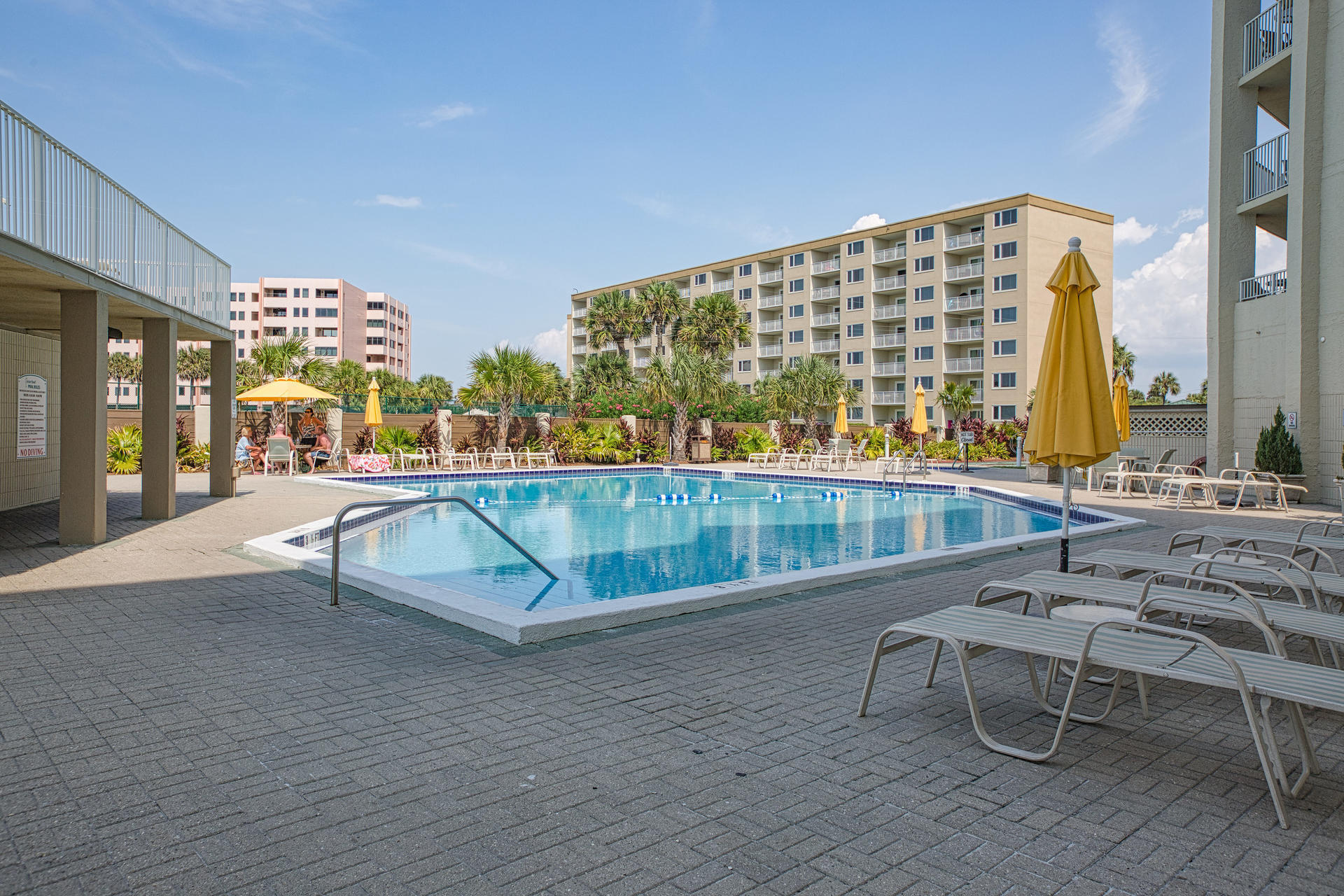 INLET REEF CLUB CONDO - Residential