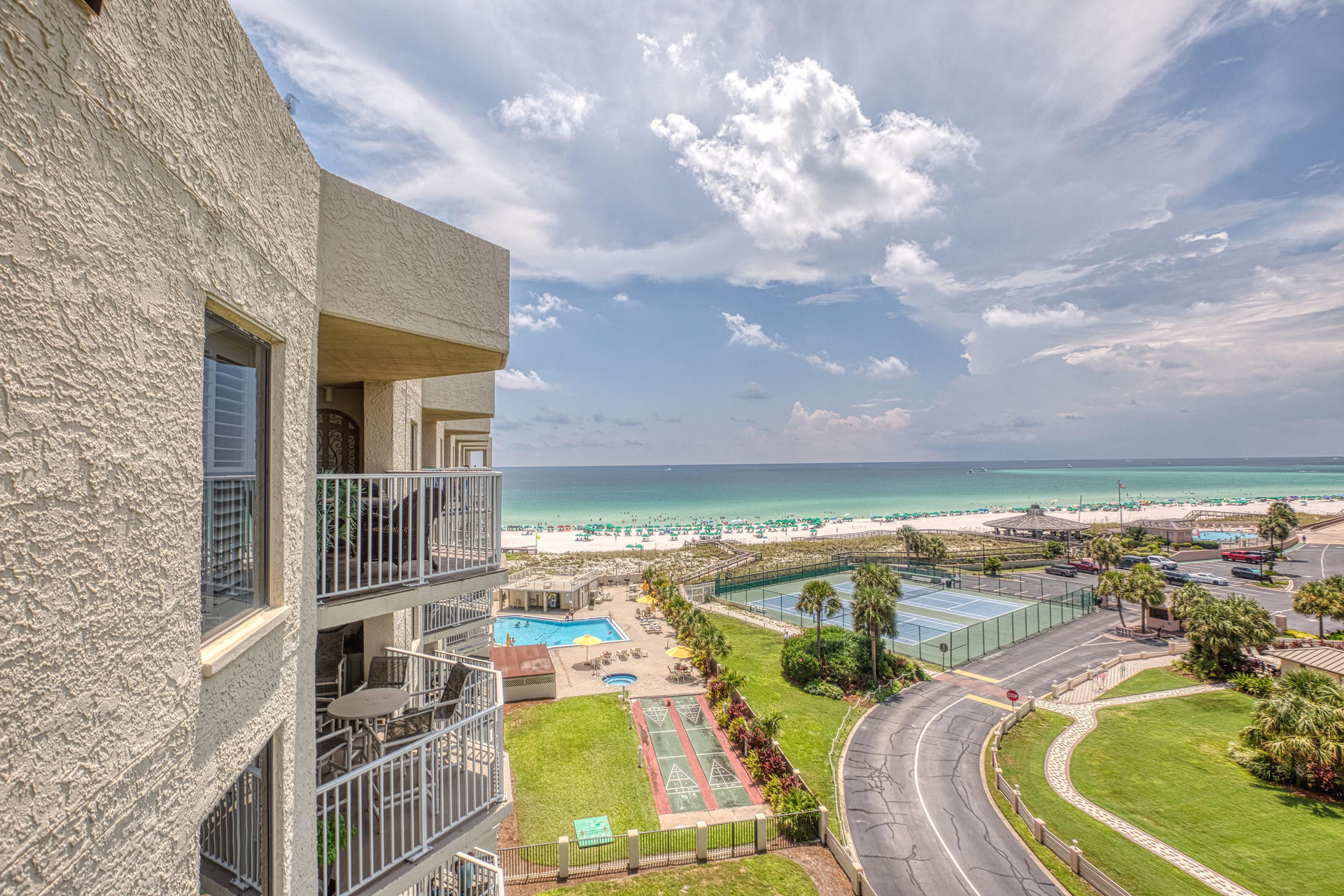 INLET REEF CLUB CONDO - Residential