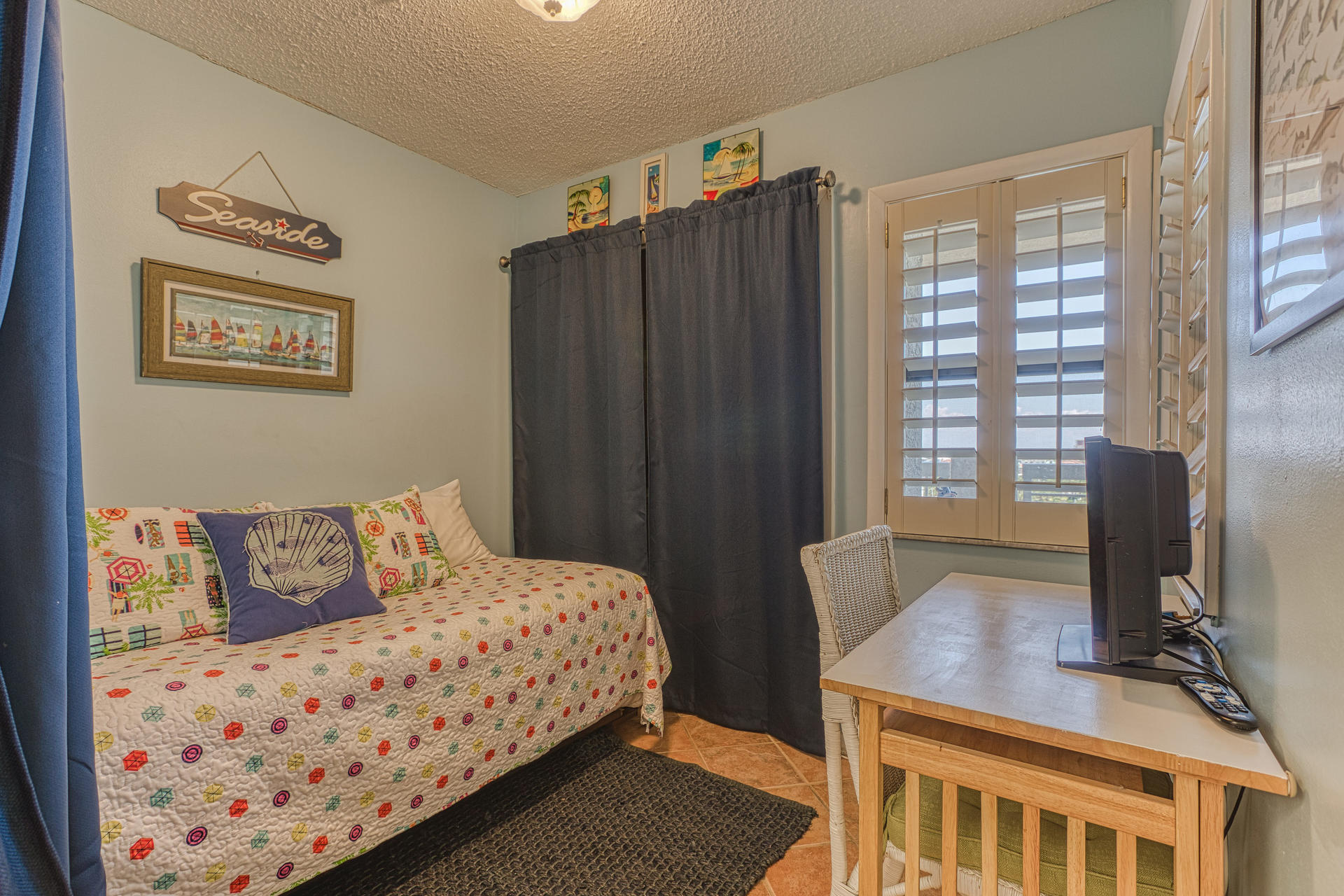 INLET REEF CLUB CONDO - Residential