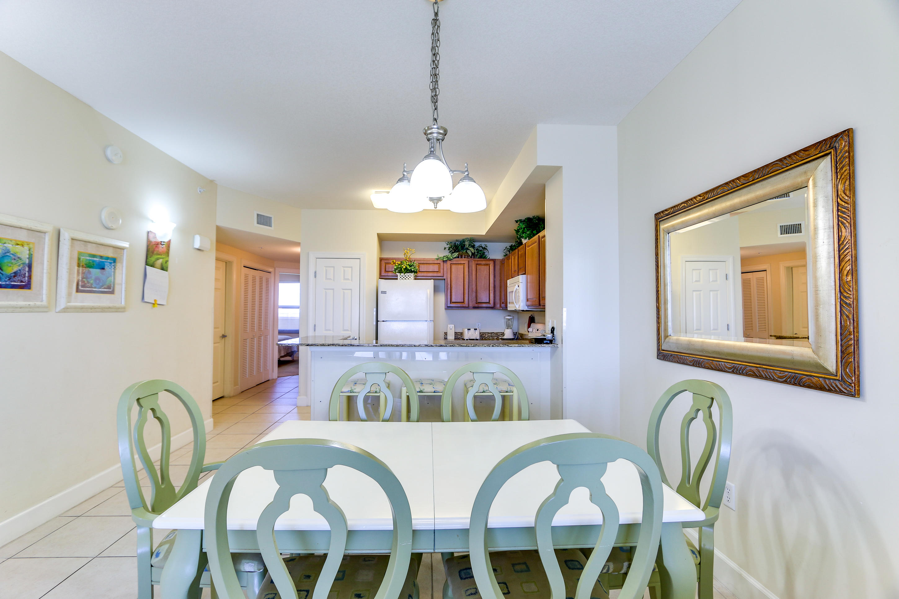 SUNRISE BEACH - Residential