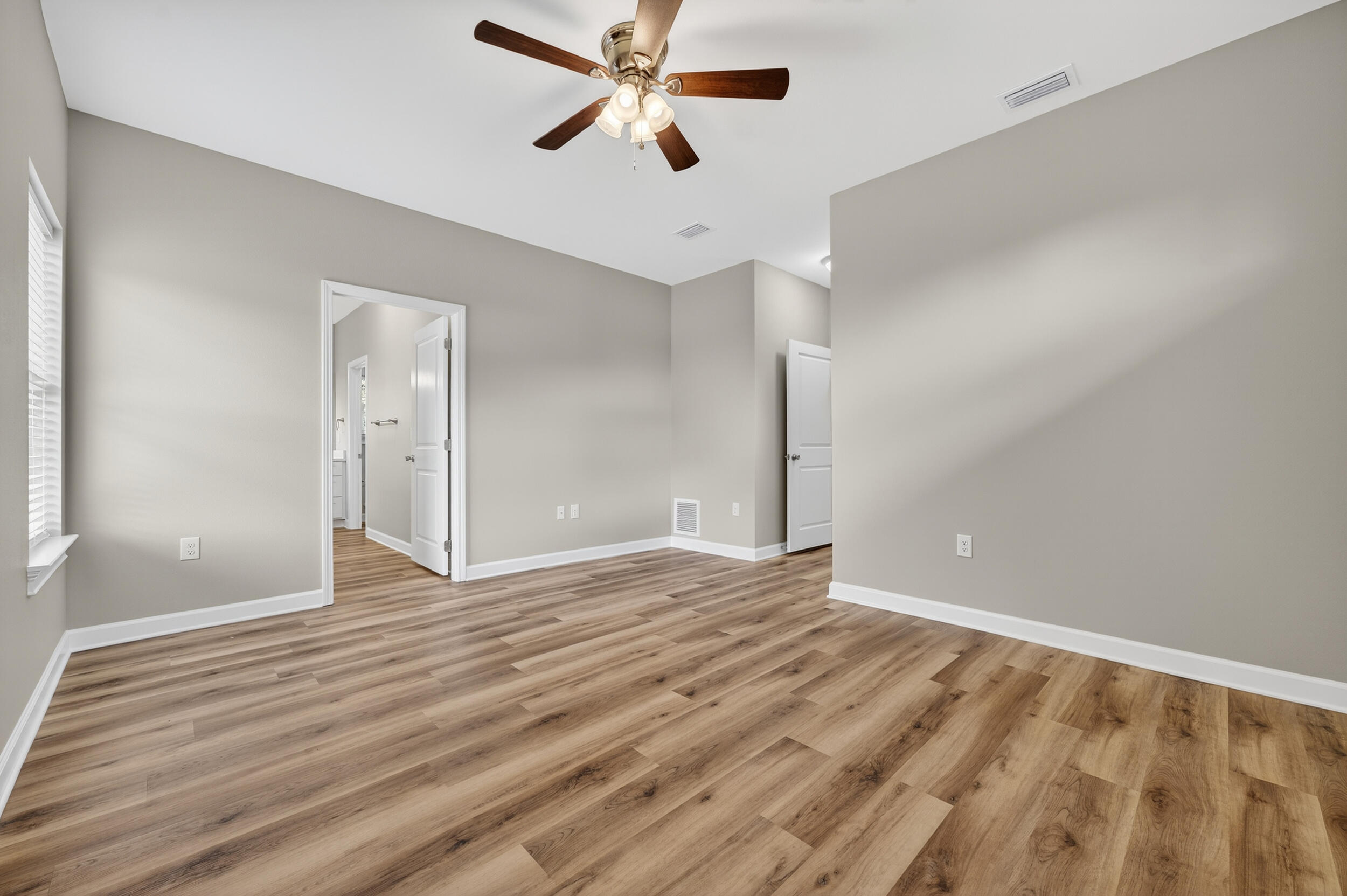 FLORIDA HEIGHTS - Residential