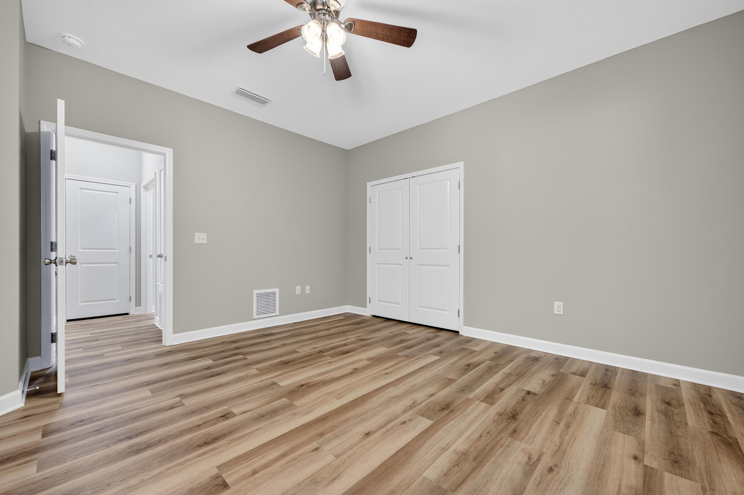 FLORIDA HEIGHTS - Residential
