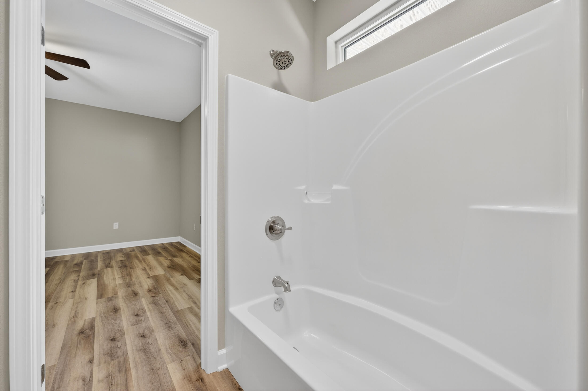 FLORIDA HEIGHTS - Residential
