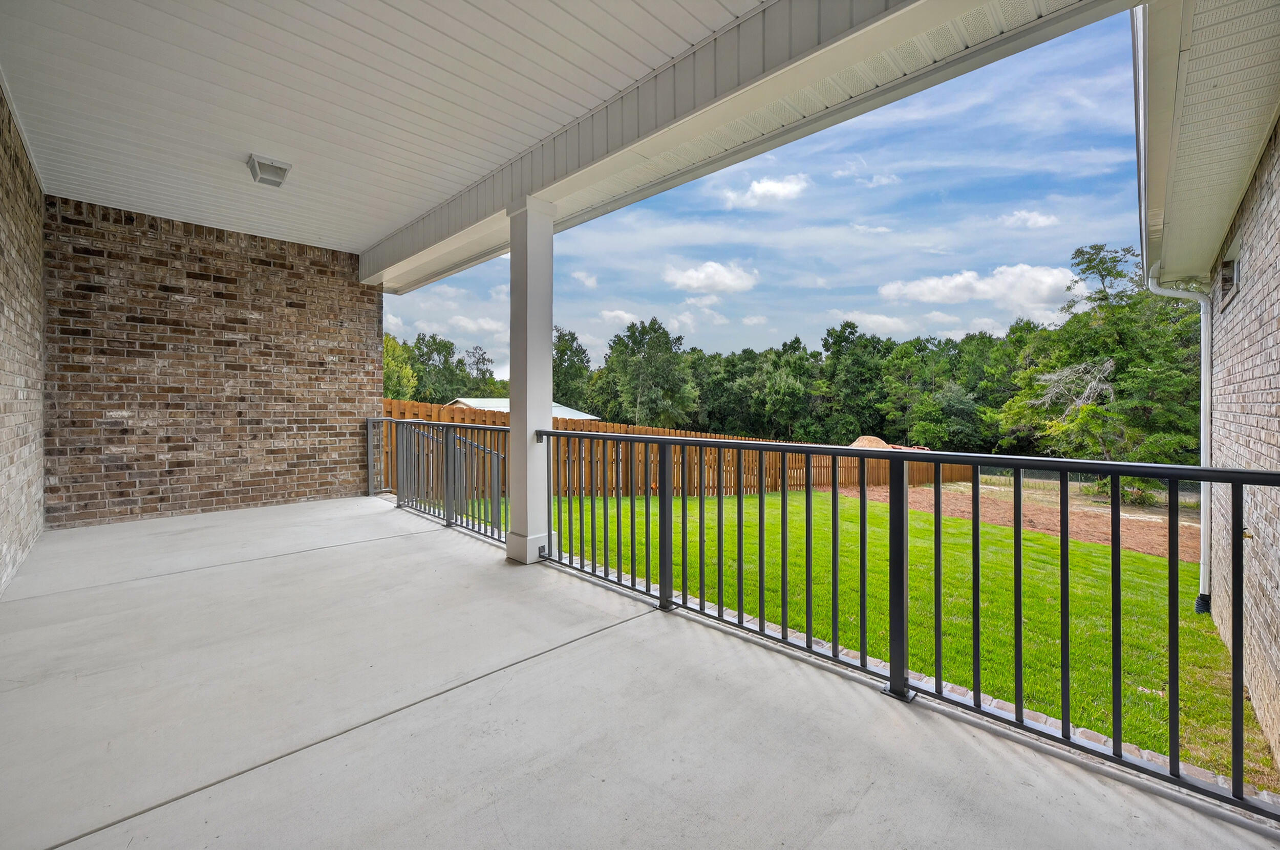 FLORIDA HEIGHTS - Residential