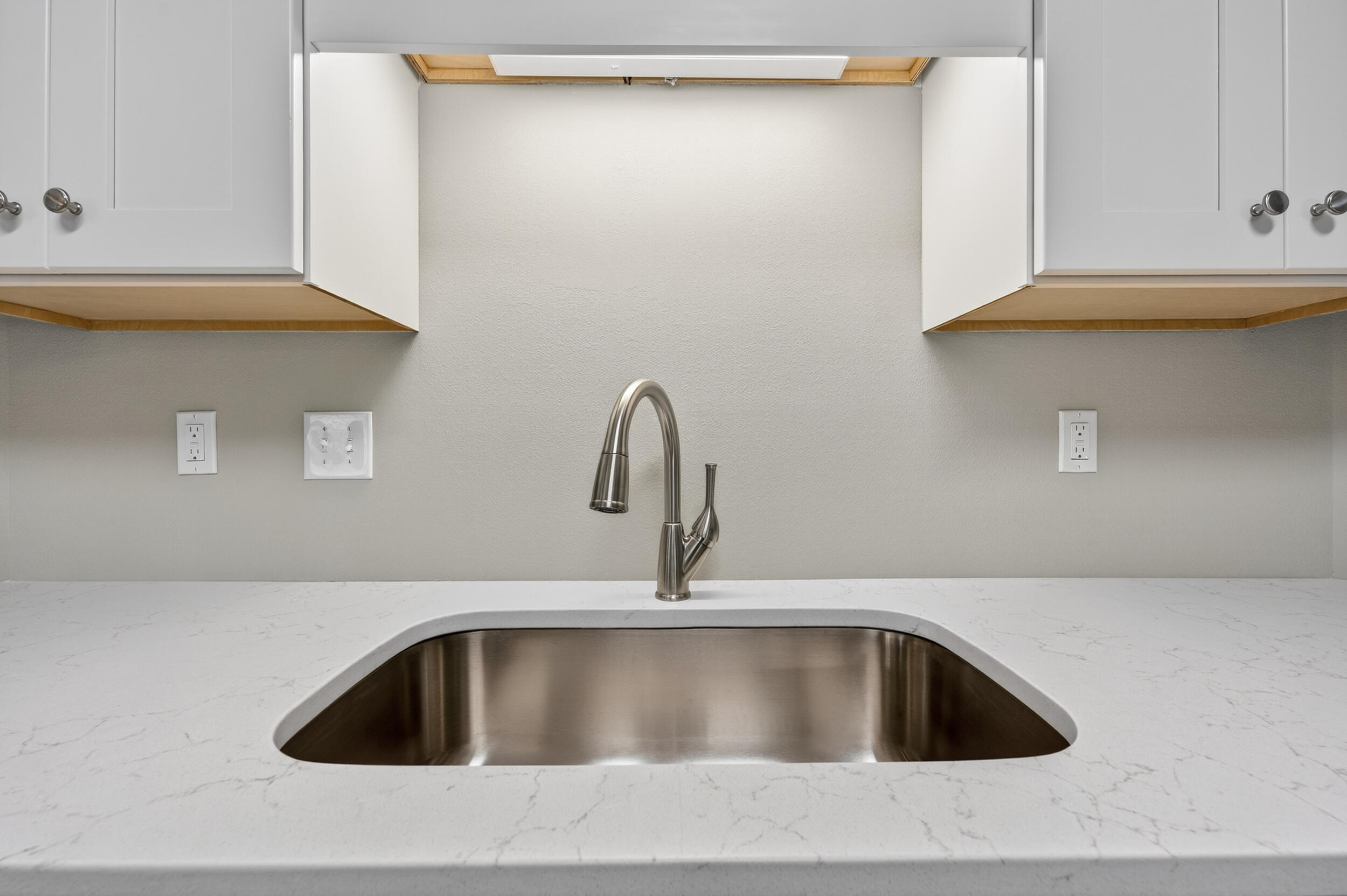 FLORIDA HEIGHTS - Residential