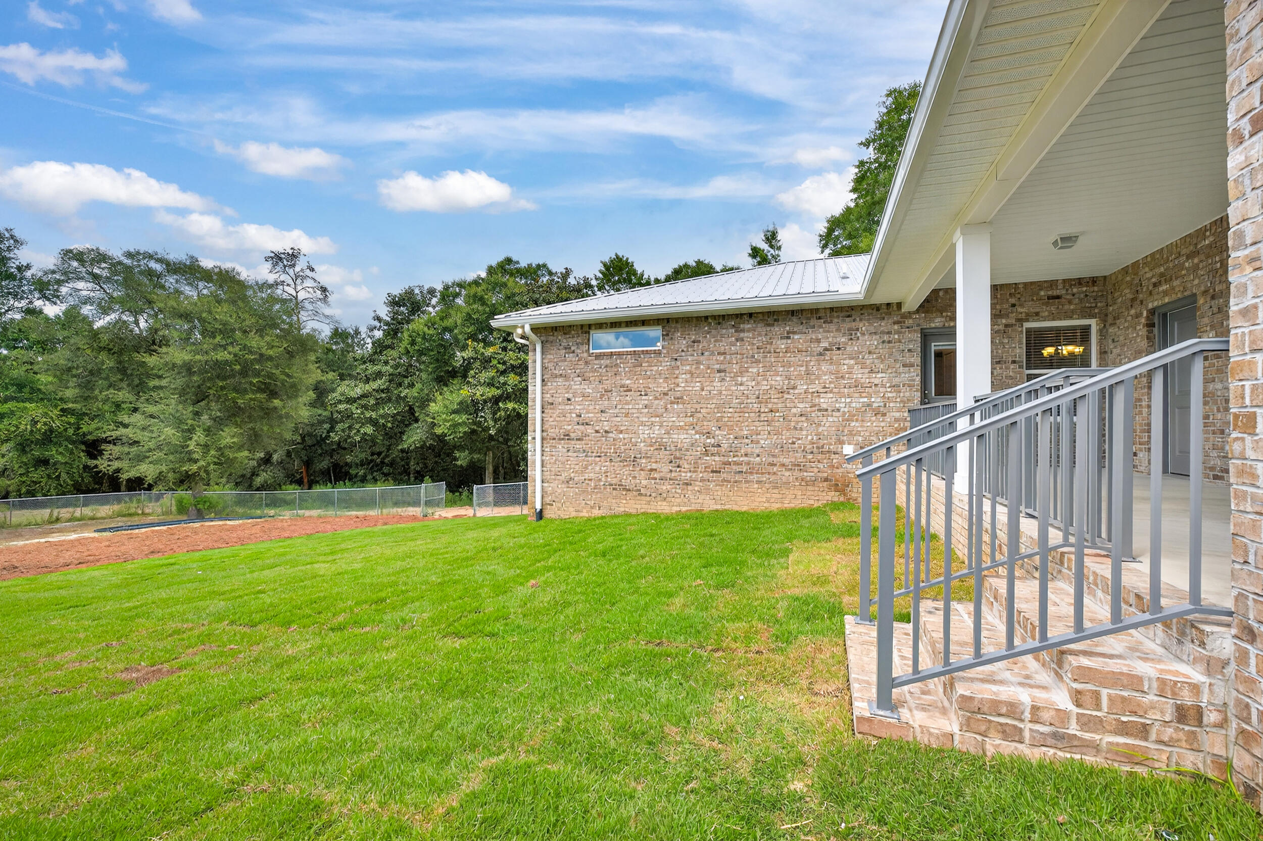 FLORIDA HEIGHTS - Residential