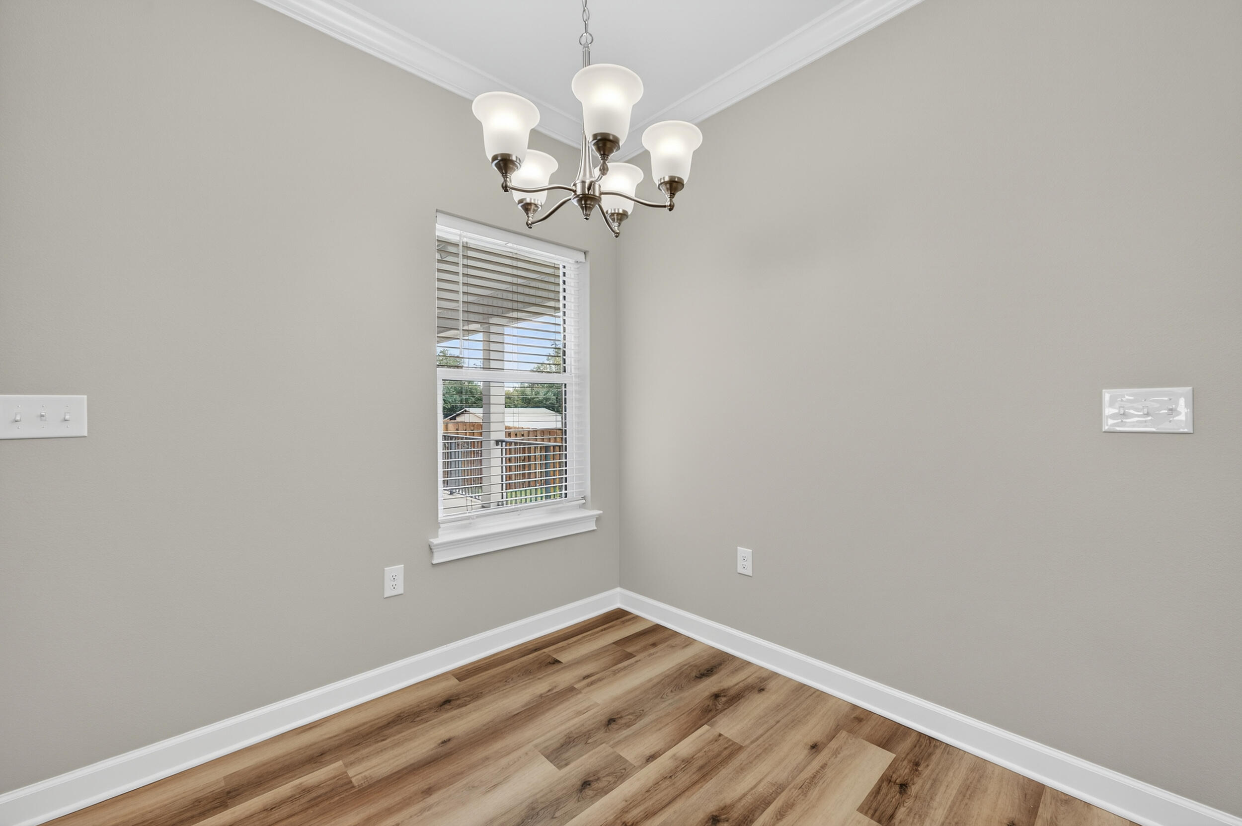 FLORIDA HEIGHTS - Residential