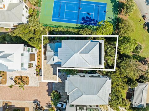 A home in Santa Rosa Beach