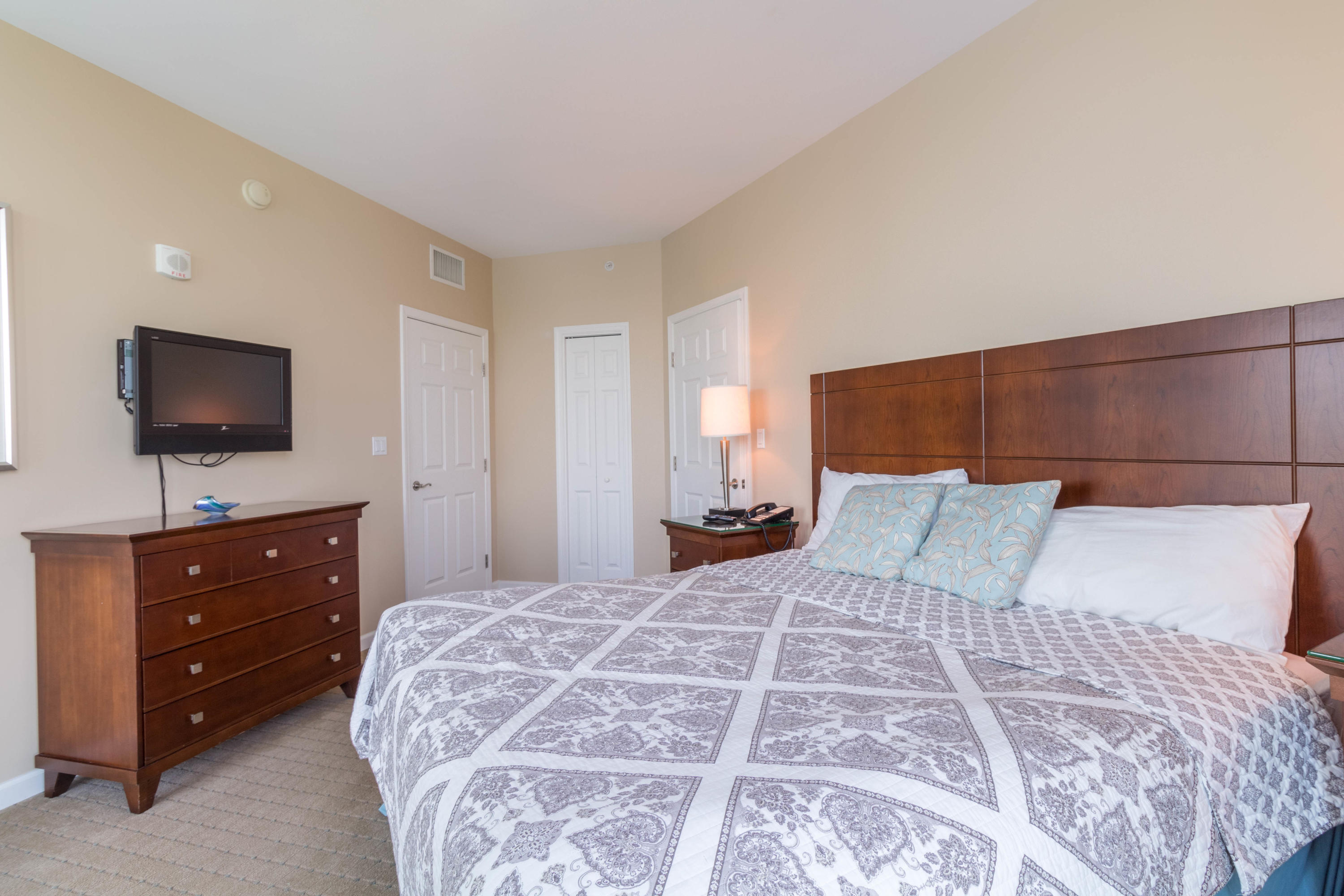 THE PALMS OF DESTIN - Residential