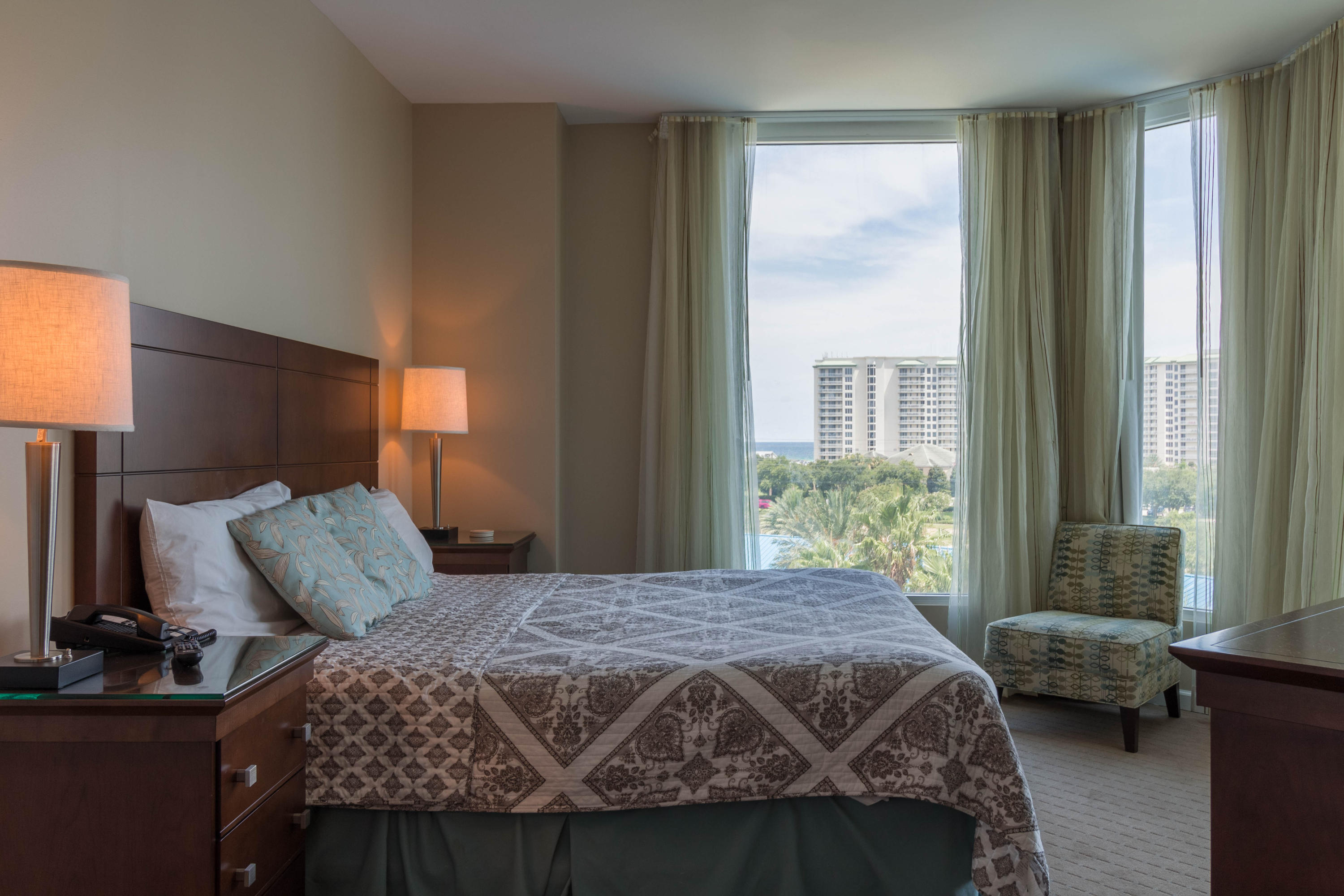 THE PALMS OF DESTIN - Residential