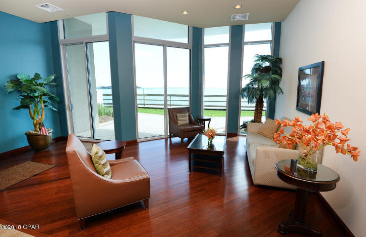 MARINA LANDING - Residential